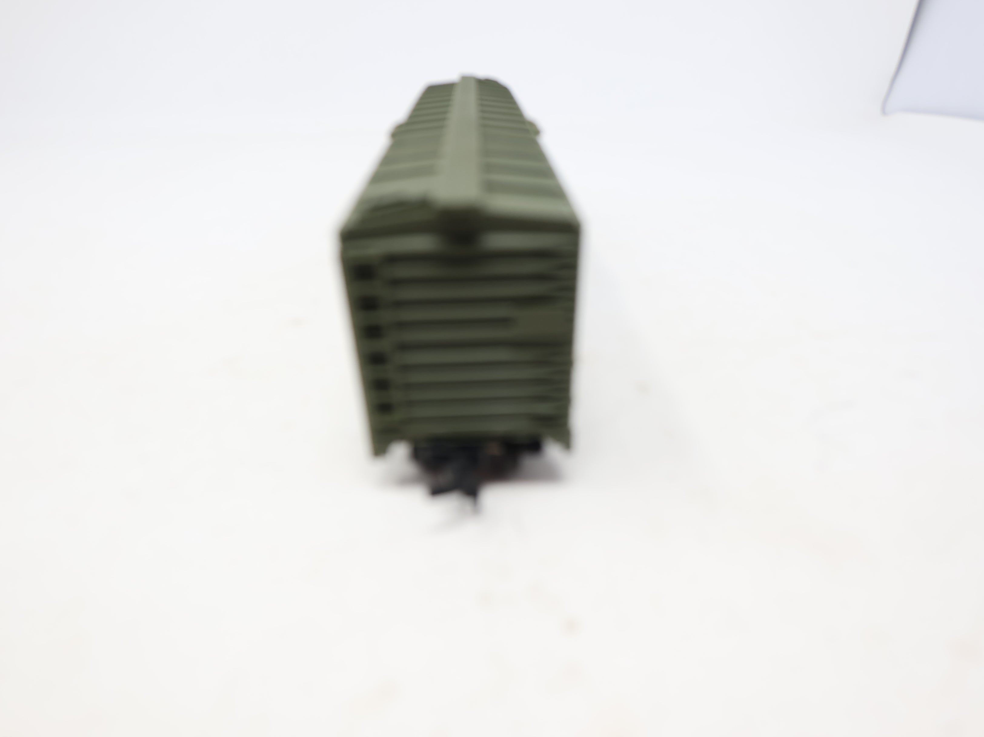 USED Cox HO Scale Hidden Artillery Box Car United States Army #61242