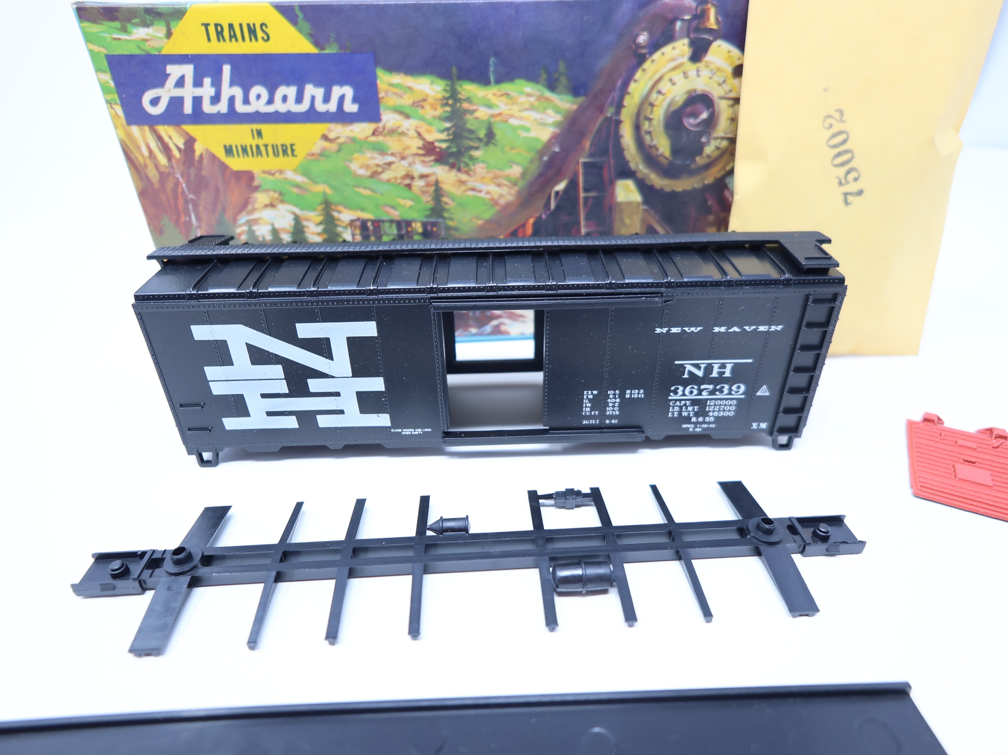 USED Athearn HO Scale 40' Steel Box Car New Haven NH #36739 KIT