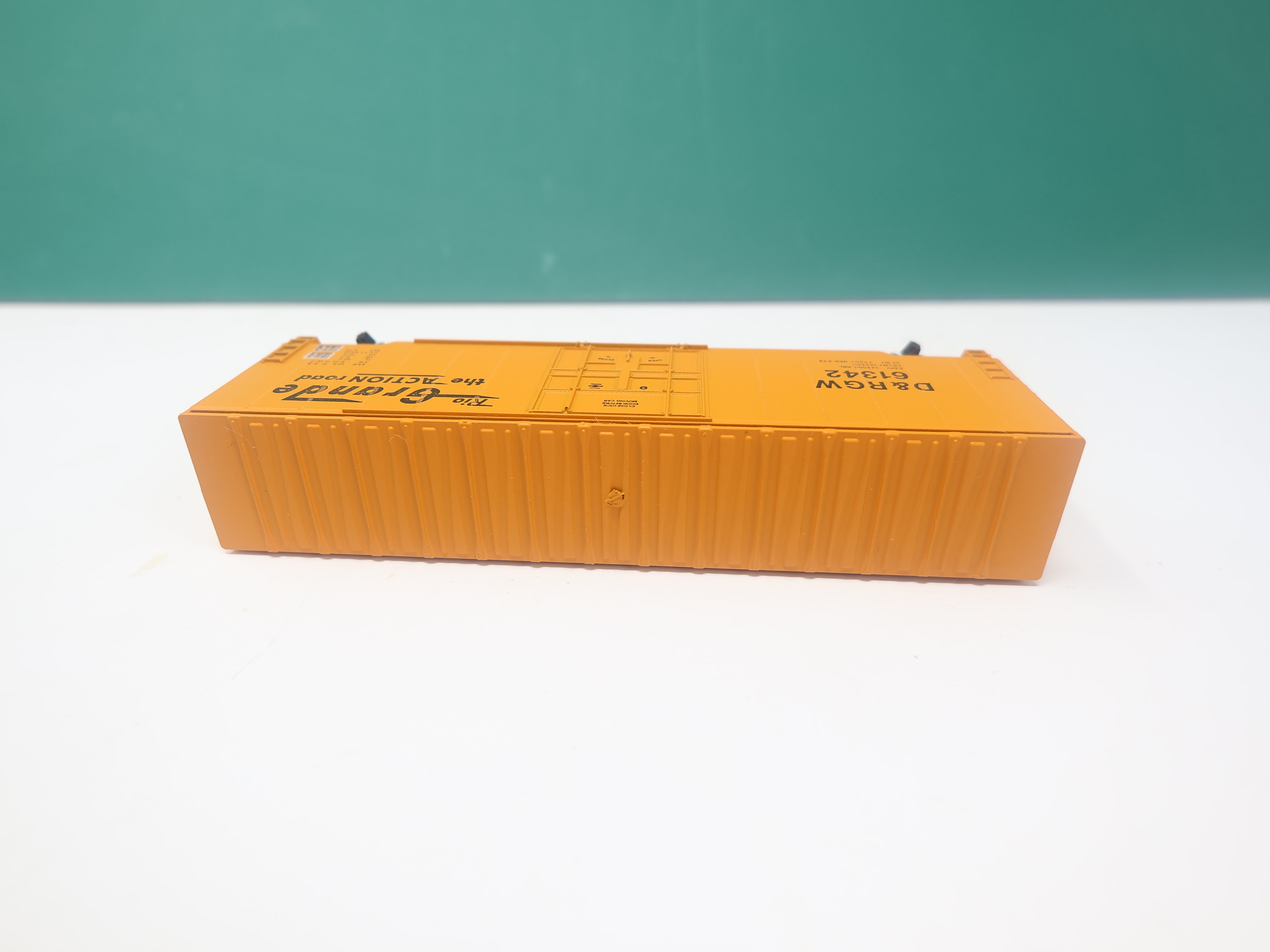 USED Roundhouse 8204 N Scale, 50' Hi-Cube Steel Single Door Box Car, Rio Grande DRGW #61342