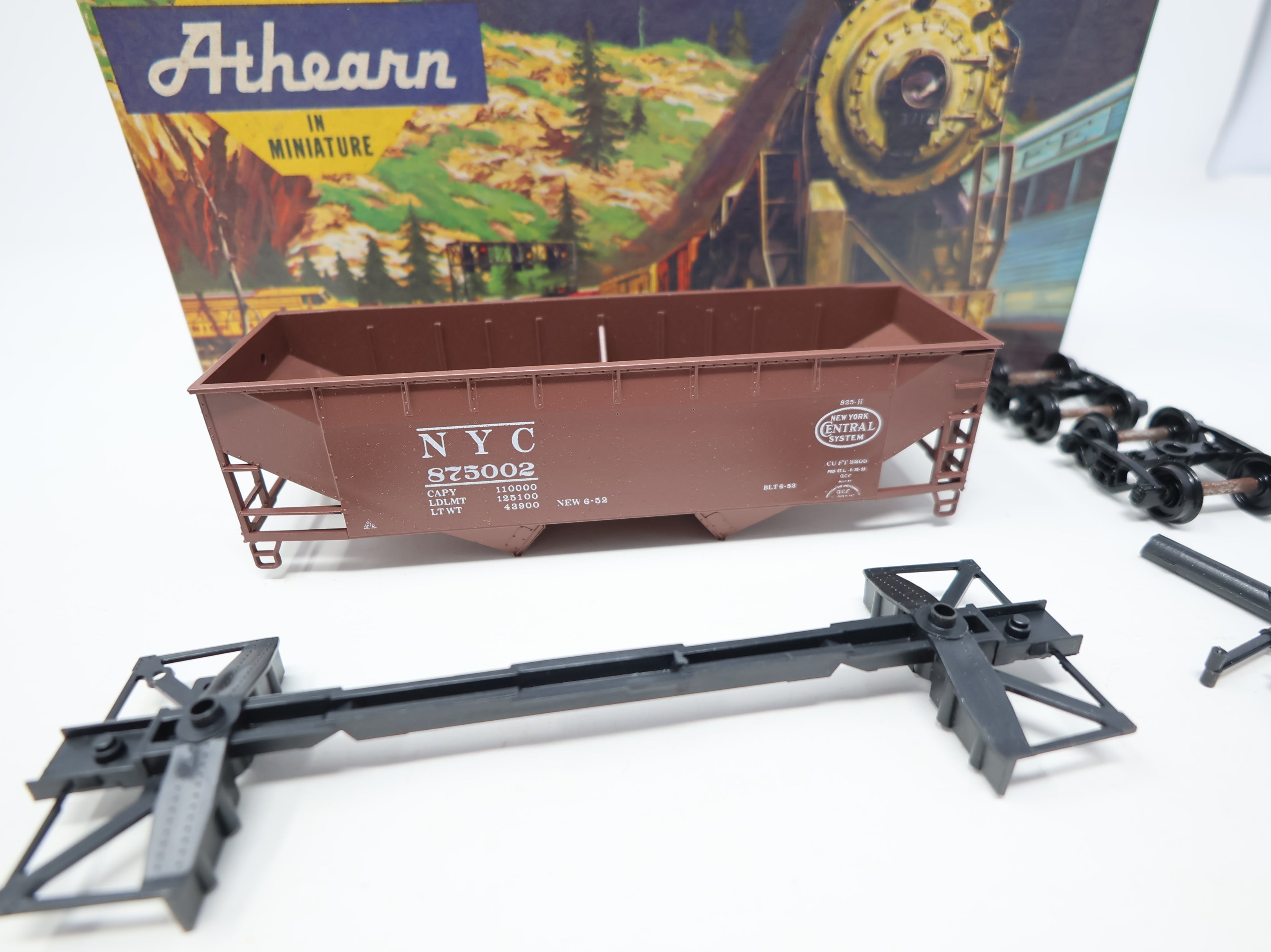 USED Athearn HO Scale 34' Offset Hopper New York Central NYC #875002 KIT