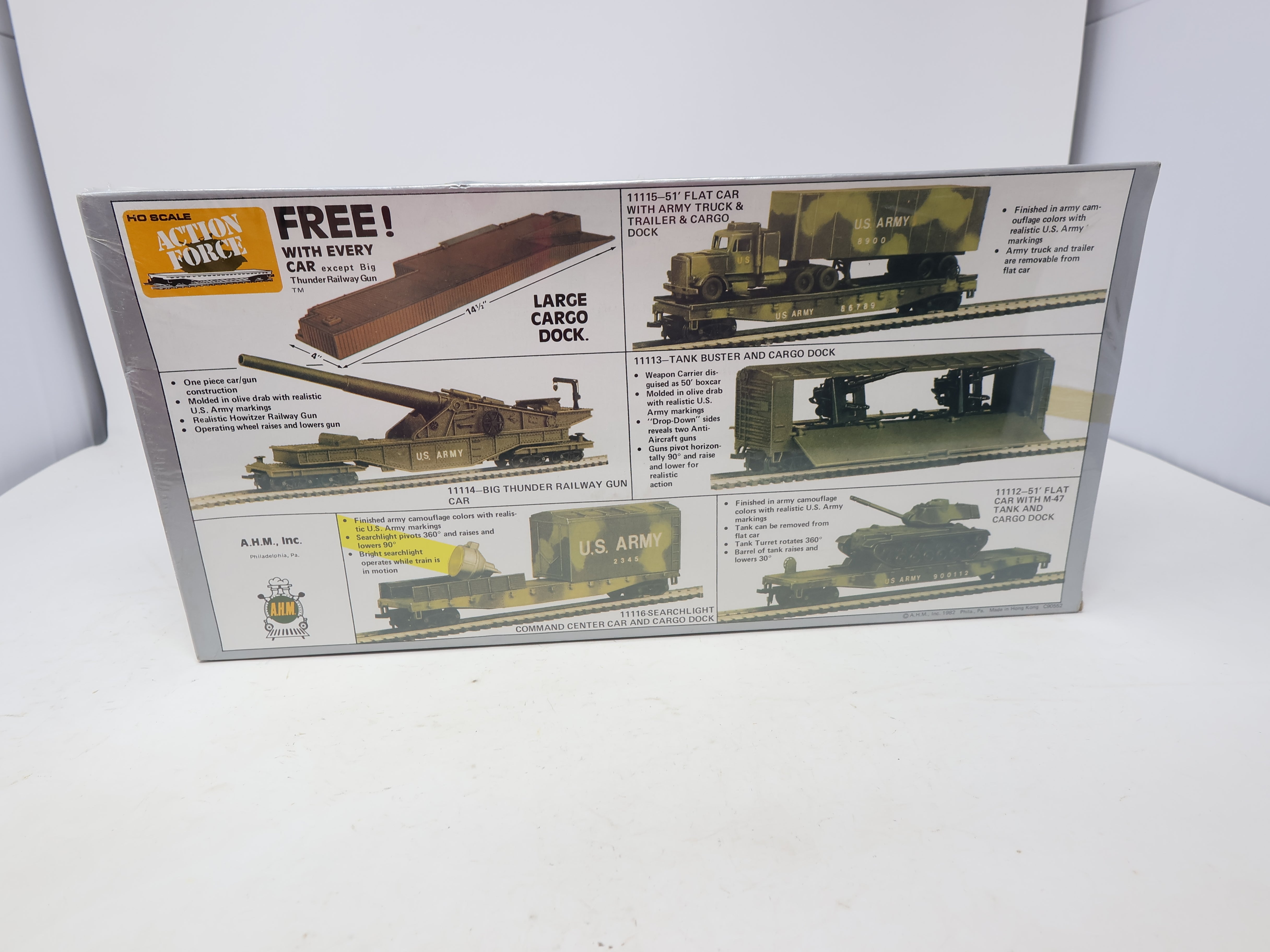 AHM 11113 HO Scale, Tank Buster (Sealed), US Army