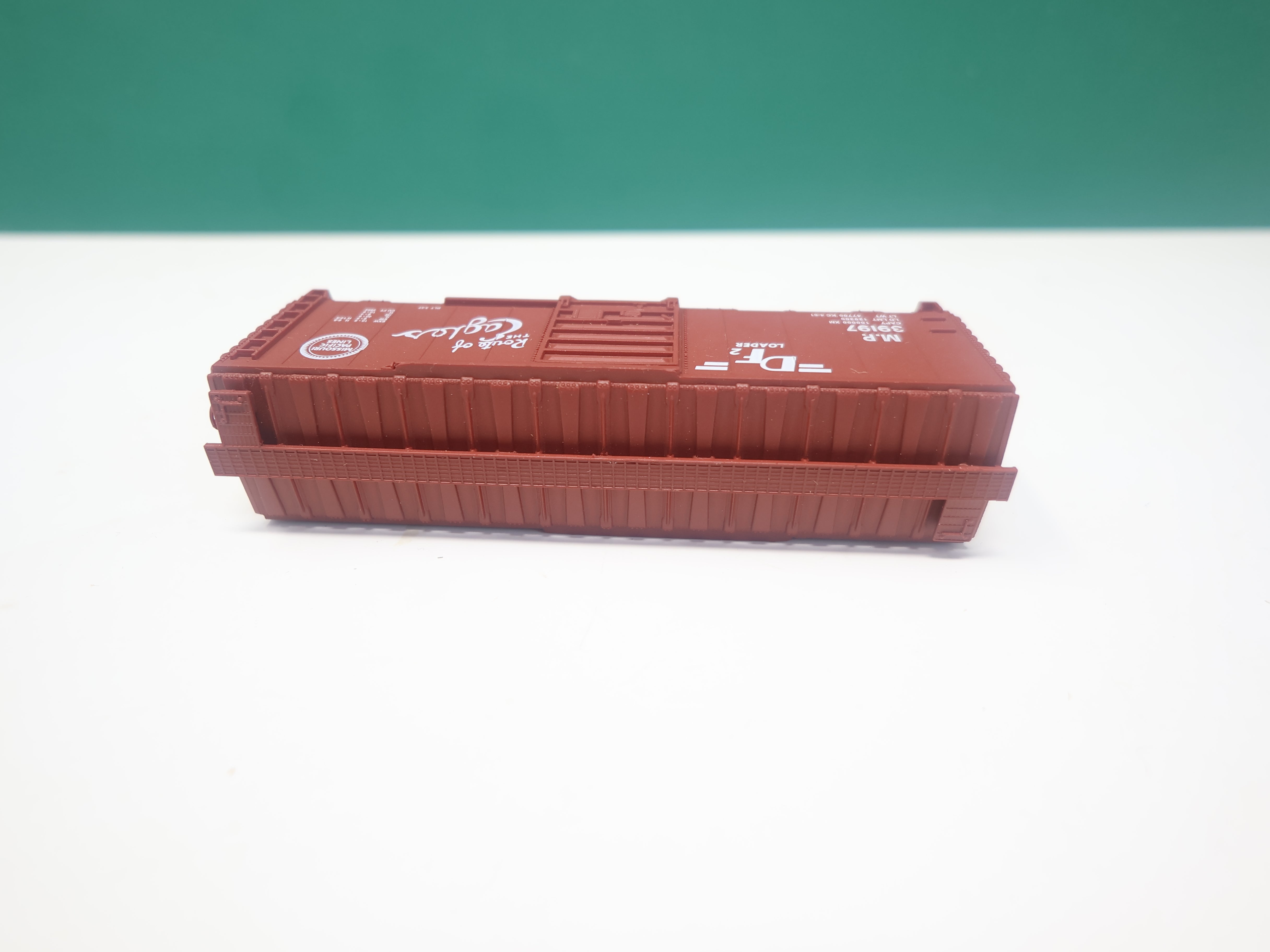 USED Atlas 34451 N Scale, 40' Steel Box Car, Missouri Pacific MP #39197, No trucks