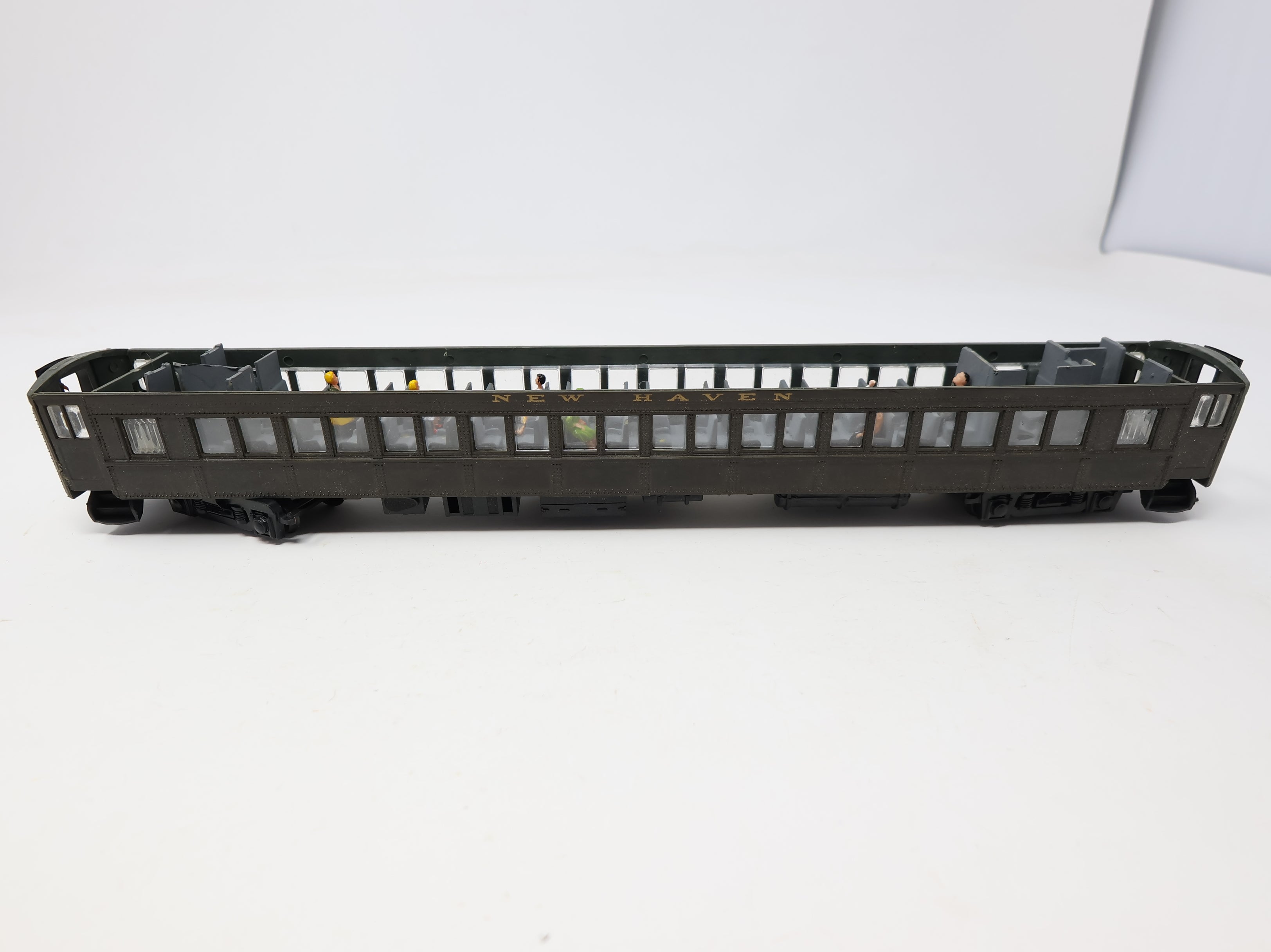 USED HO Scale Coach Passenger Car New Haven