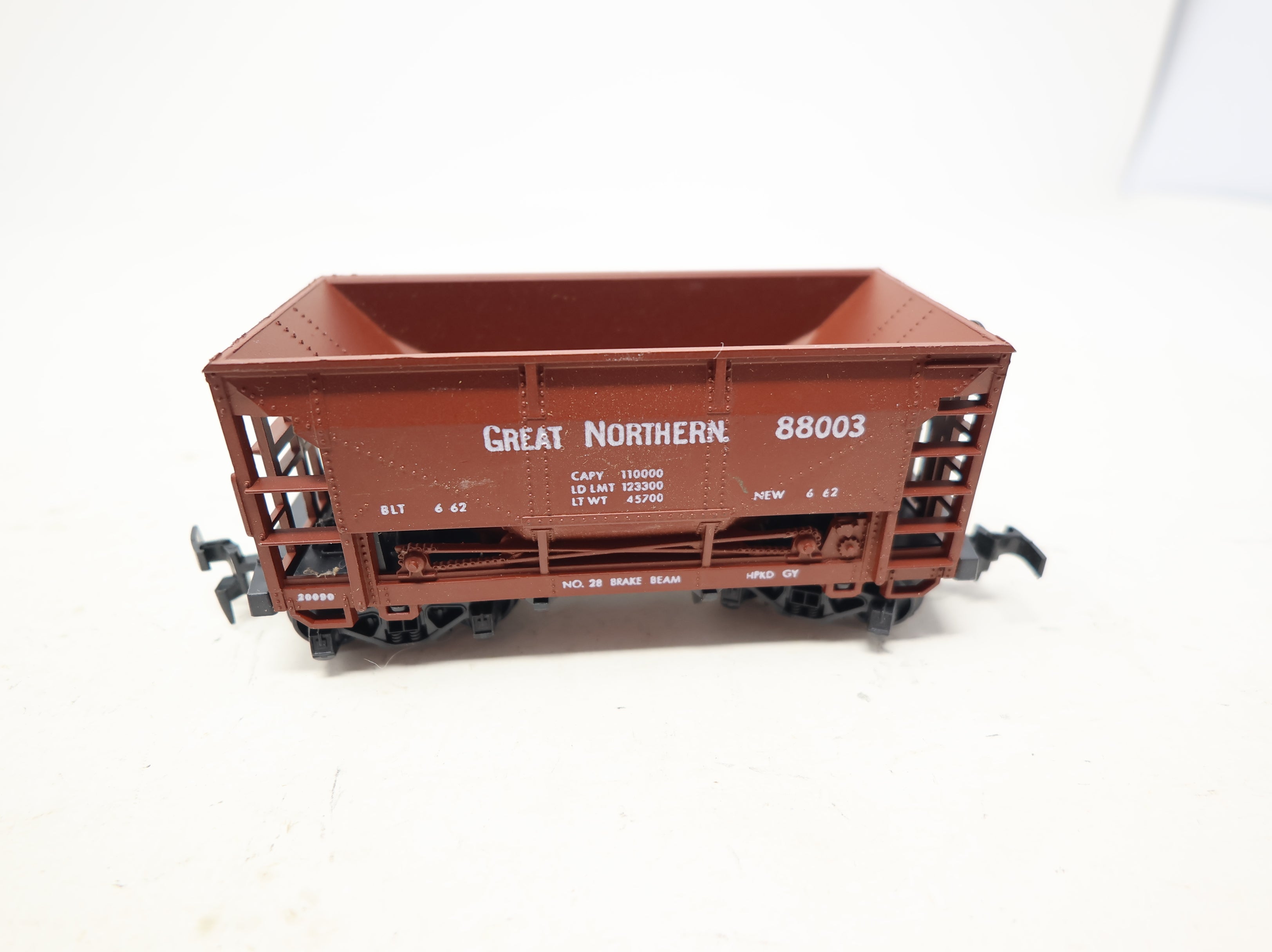 USED HO Scale Ore Car Great Northern #88003