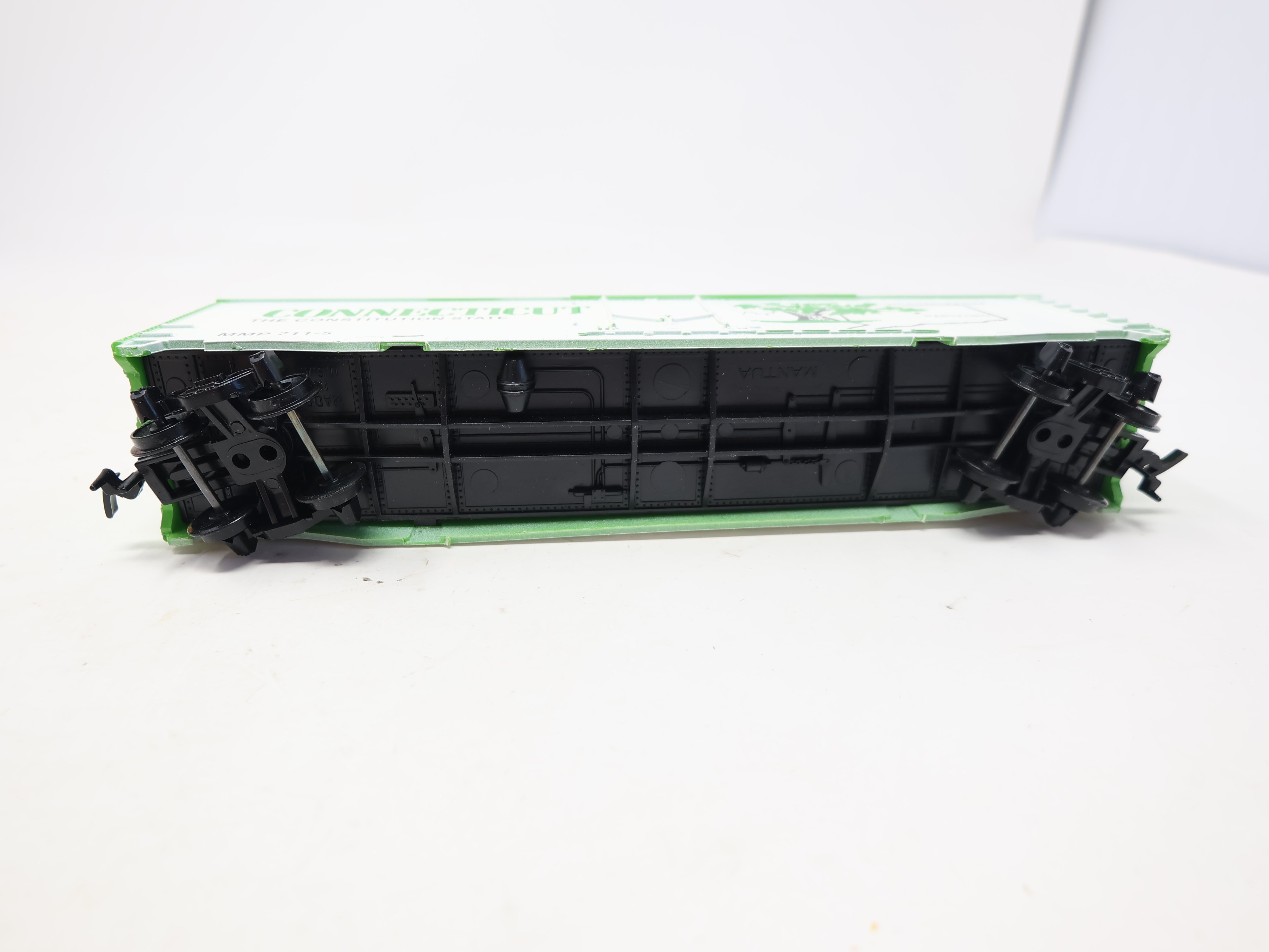 USED Mantua #711-5 HO Scale, State Box Car Connecticut