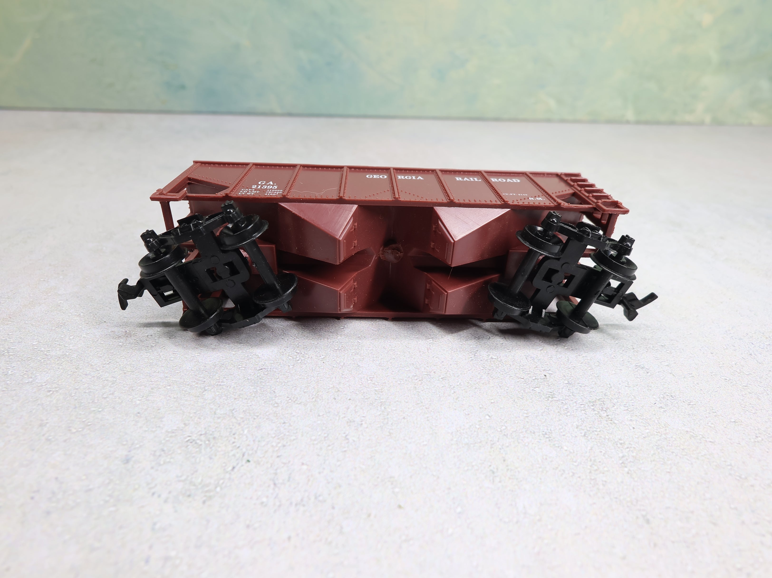 USED Life-Like 21908 HO Scale 2 Bay Hopper Georgia Railroad #21395