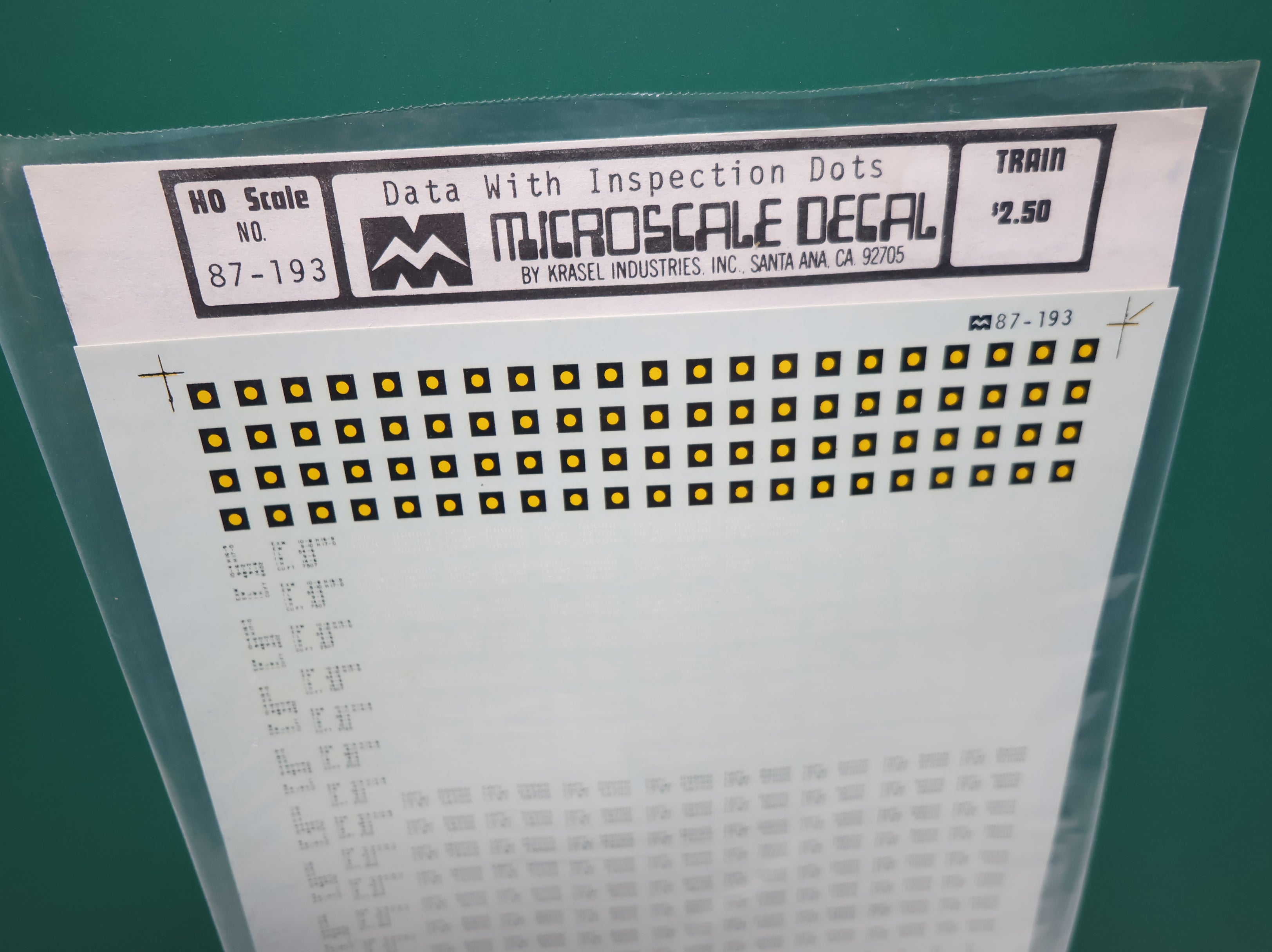 MICROSCALE 87-193 HO Scale Data w/ Inspection Dots Decals