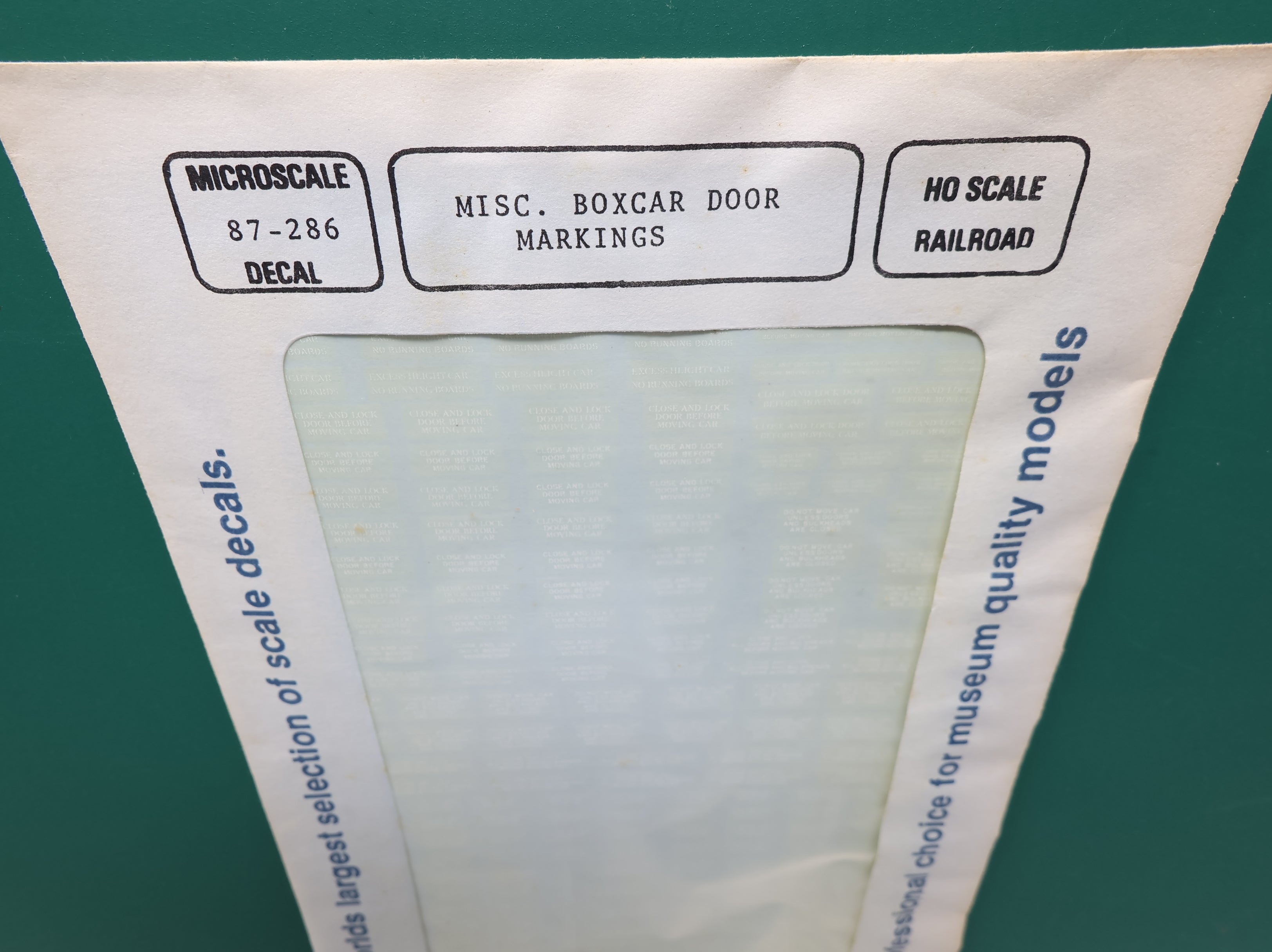 MICROSCALE 87-286 HO Scale Misc. Box Car Door Markings Decals