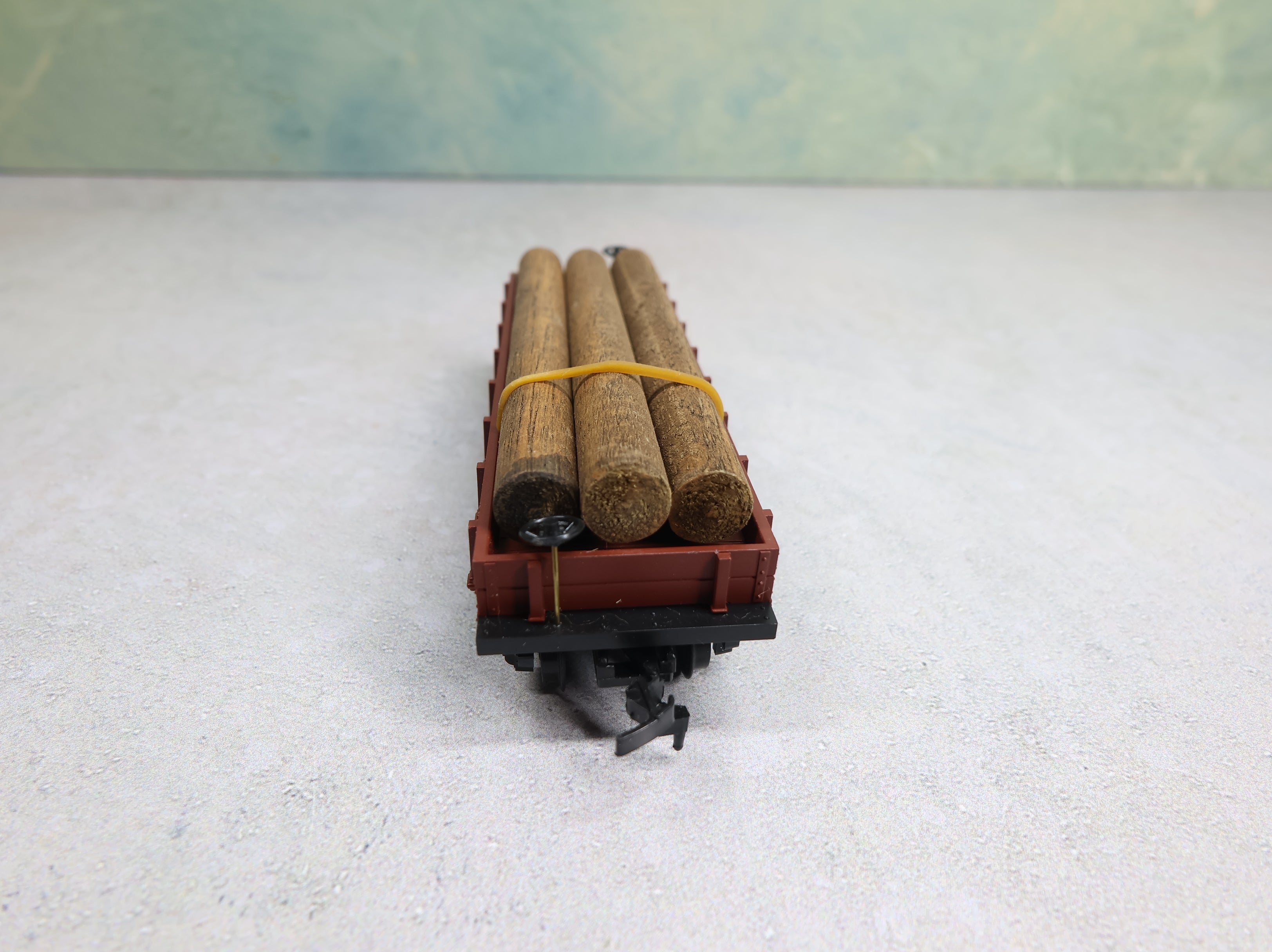 USED Mantua HO Scale 1860 Log Car Pennsylvania #079 w/ Log Load