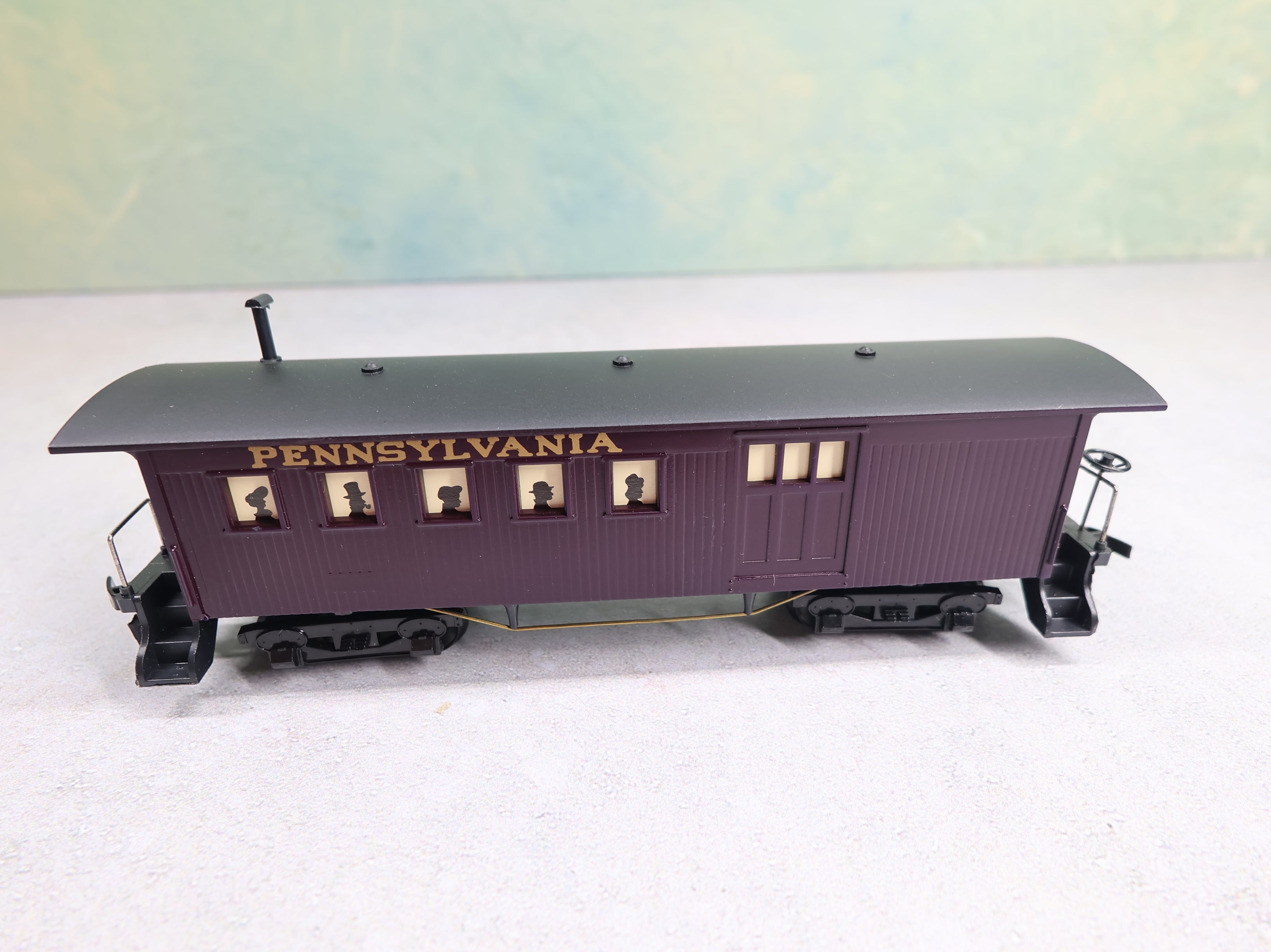 USED Mantua HO Scale 1860 Combine Passenger Car Pennsylvania