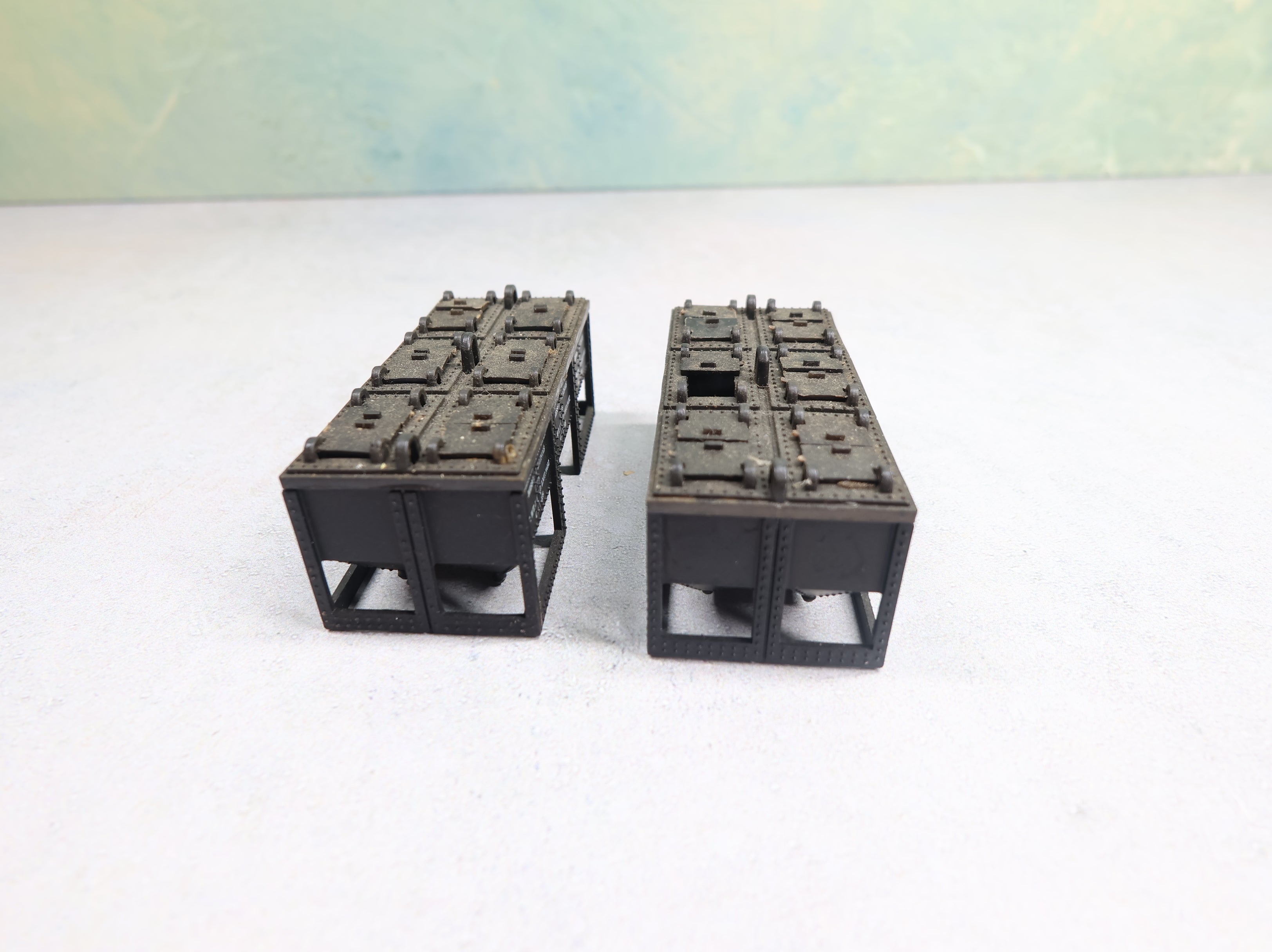 USED HO Scale Gondola Load Missouri Pacific (2 pcs)