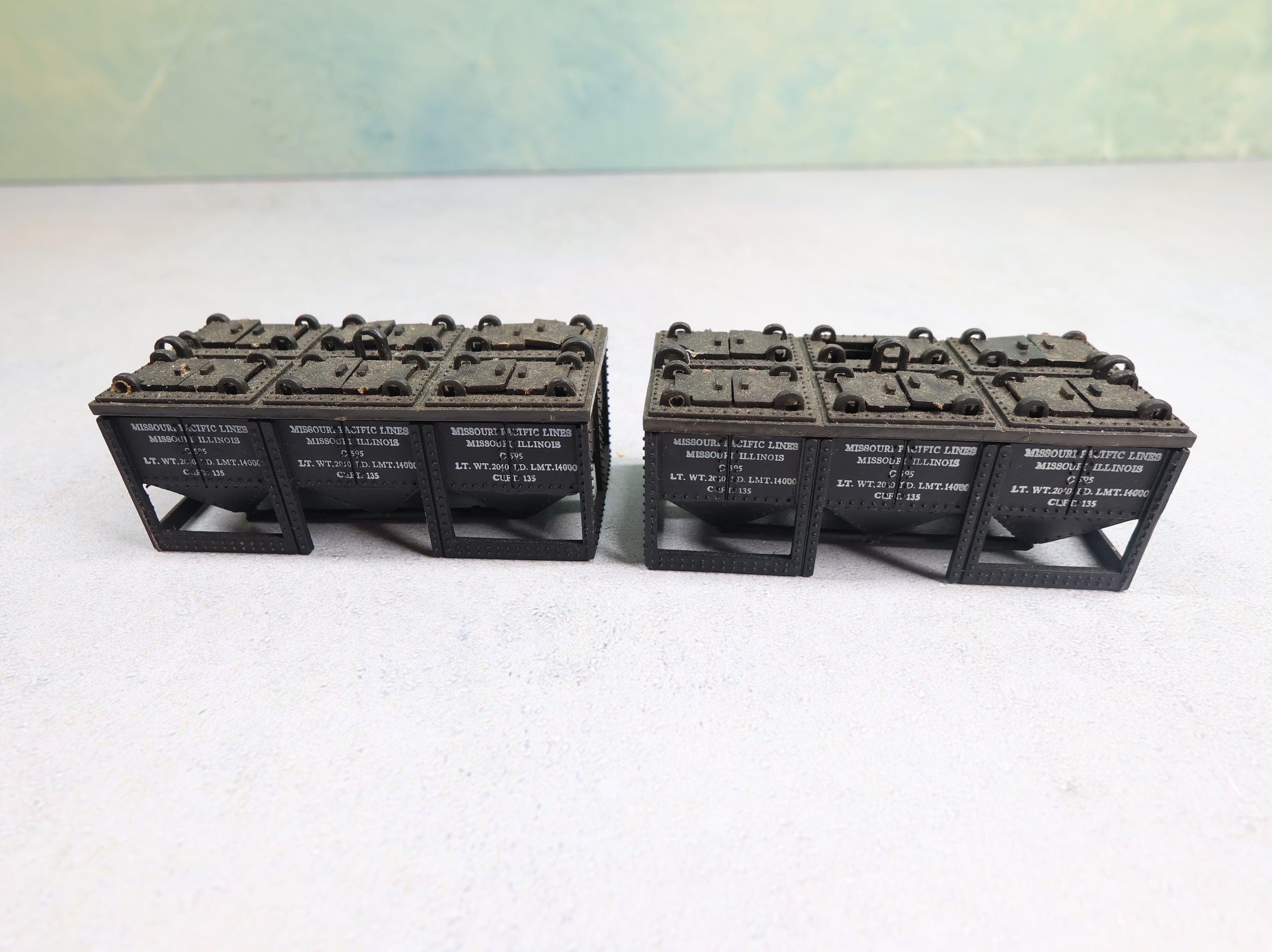 USED HO Scale Gondola Load Missouri Pacific (2 pcs)