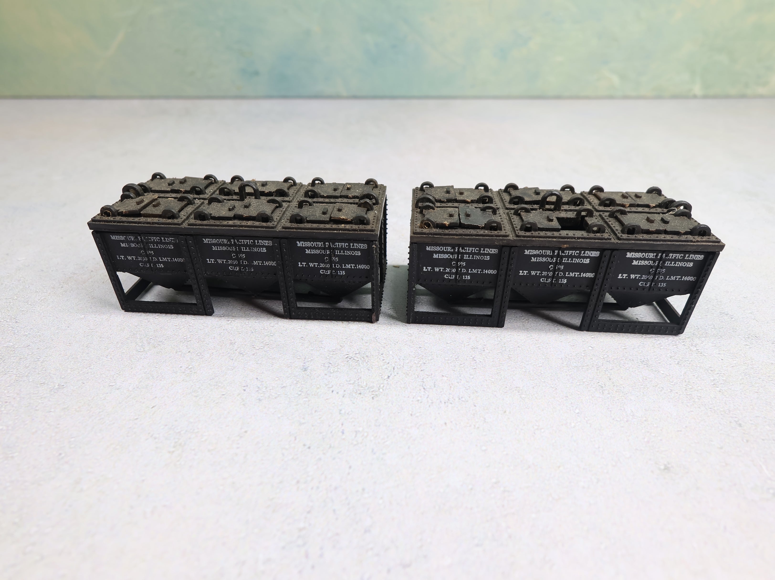 USED HO Scale Gondola Load Missouri Pacific (2 pcs)