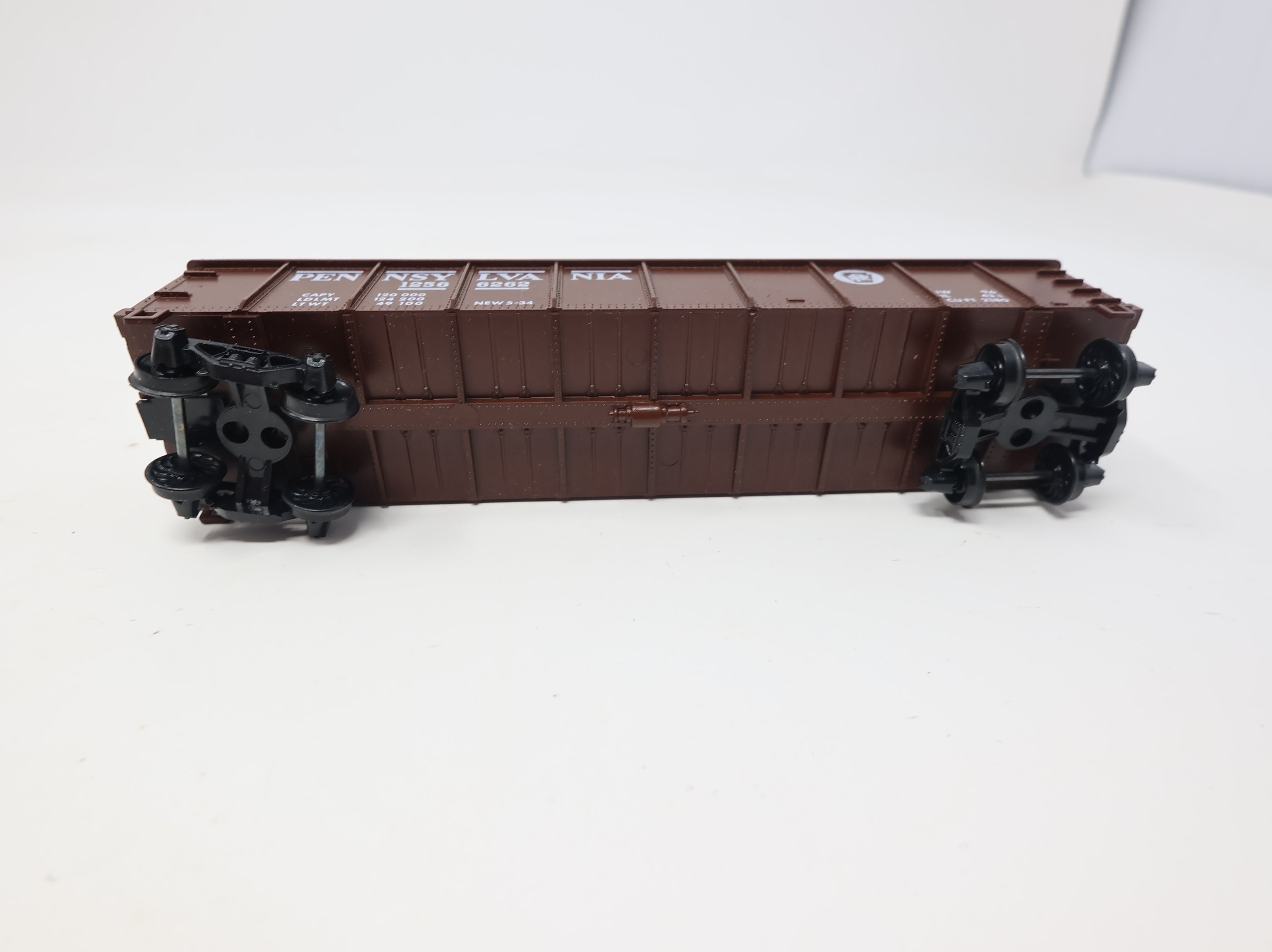 USED Mantua HO Scale 42' Gondola Pennsylvania #12566262 w/ Coal Load