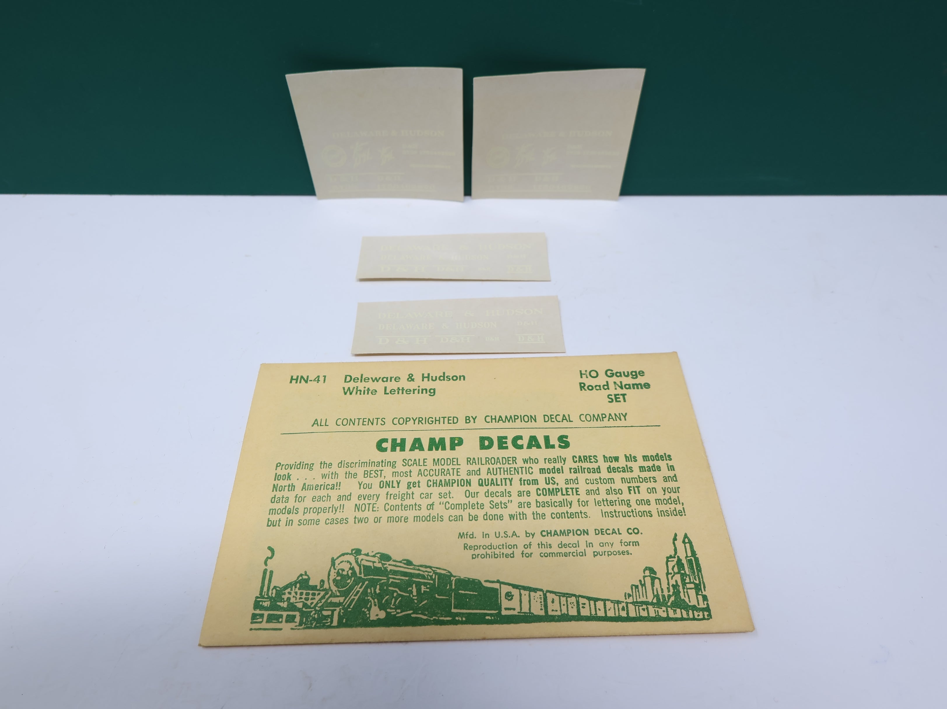 USED Champ Decals HN41 HO Scale D&H White Lettering Decals