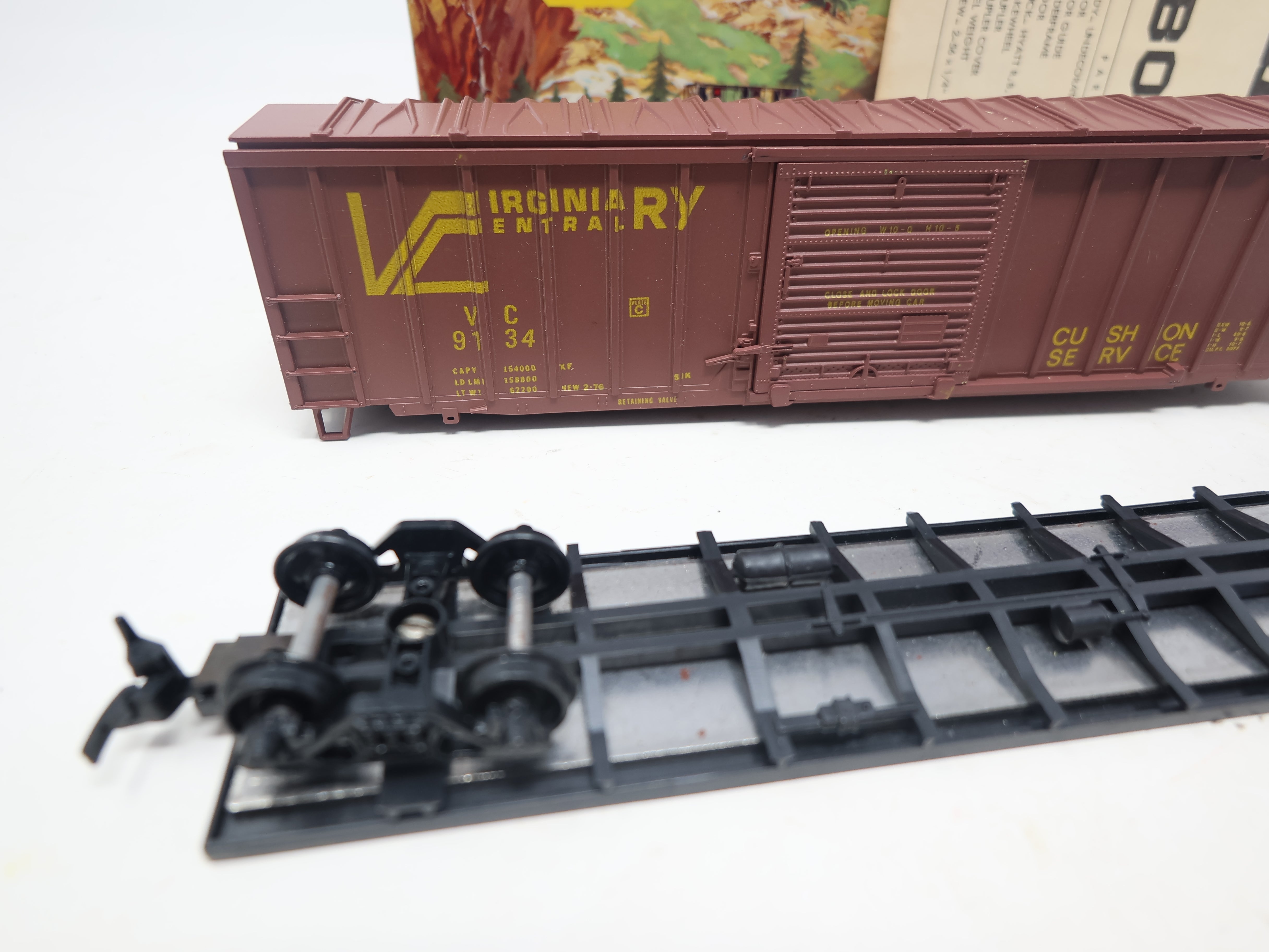 USED Athearn 535 HO Scale, 50' Railbox Box Car, Virginia Central VC #9134, Bevbel