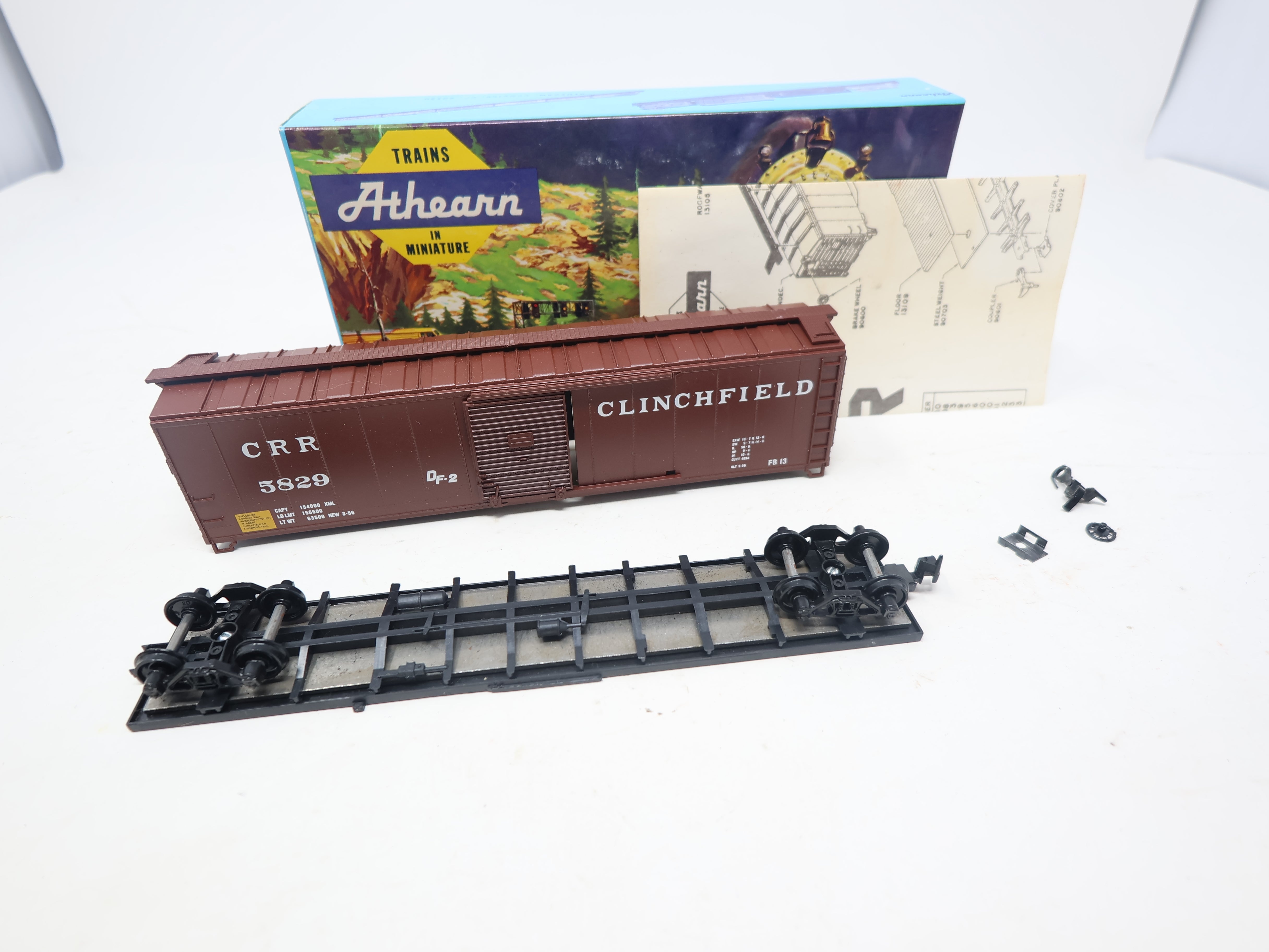 USED Athearn HO Scale, 50' Single Door Box Car, Clinchfield CRR #5829 (KIT)