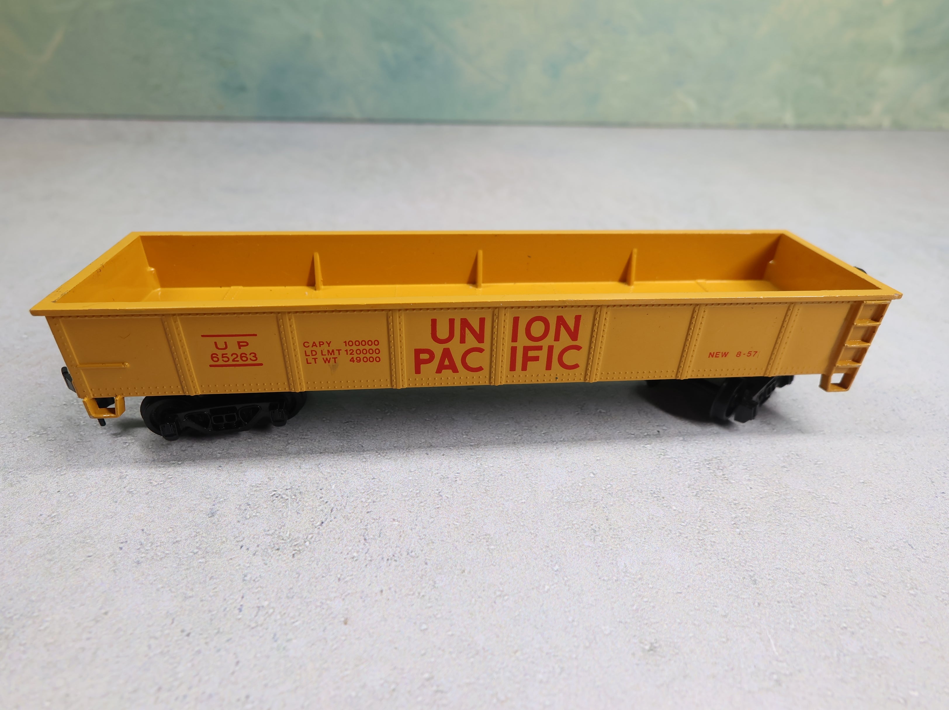 USED Bachmann HO Scale 40' Gondola Union Pacific UP #65263