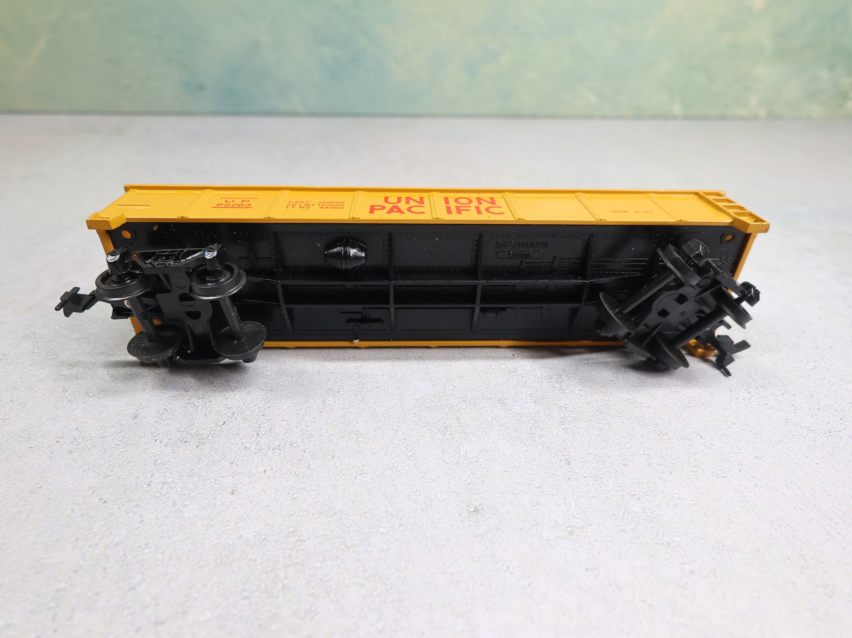 USED Bachmann HO Scale 40' Gondola Union Pacific UP #65263