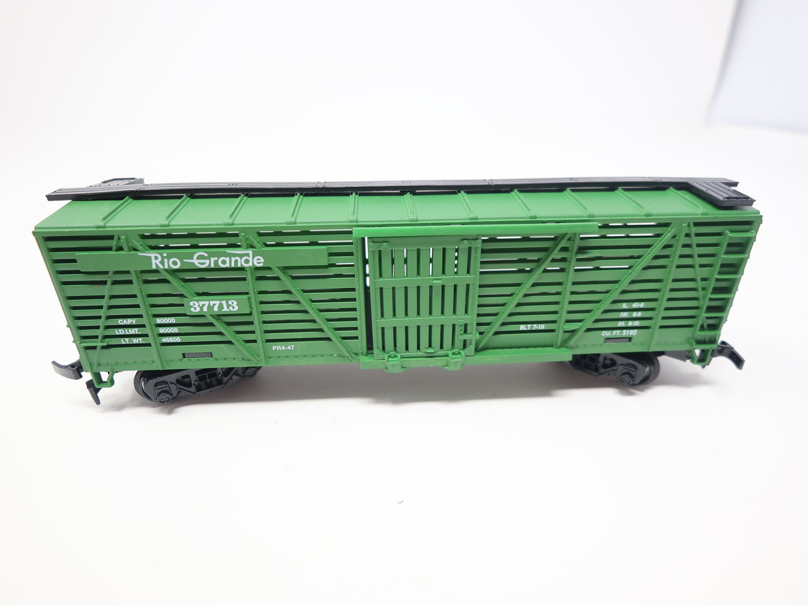 USED IHC HO Scale Stock Cattle Car Rio Grande #37713