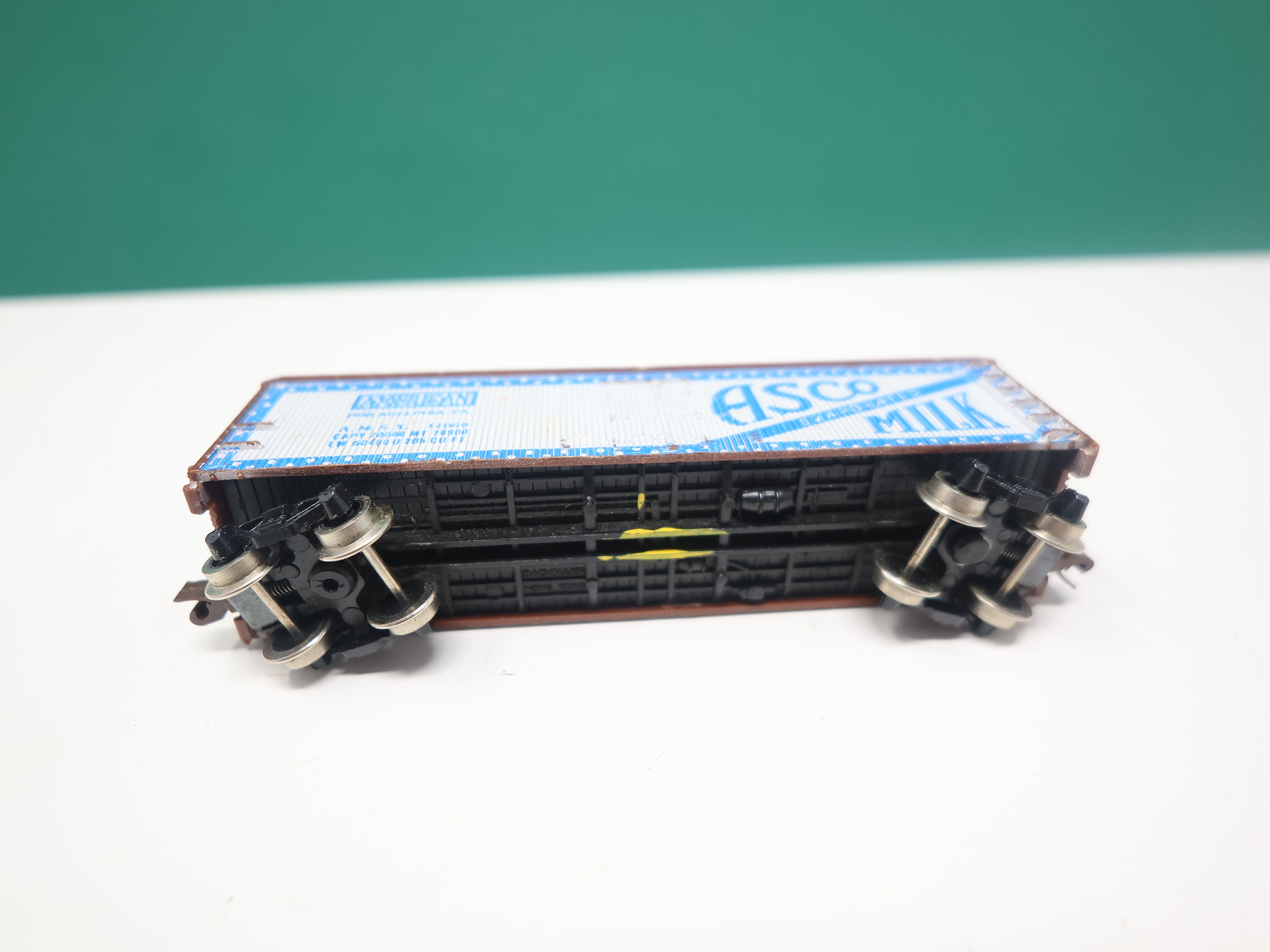 USED Bachmann N Scale, Wooden Reefer, Asco Evaporated Milk AMSX #12060