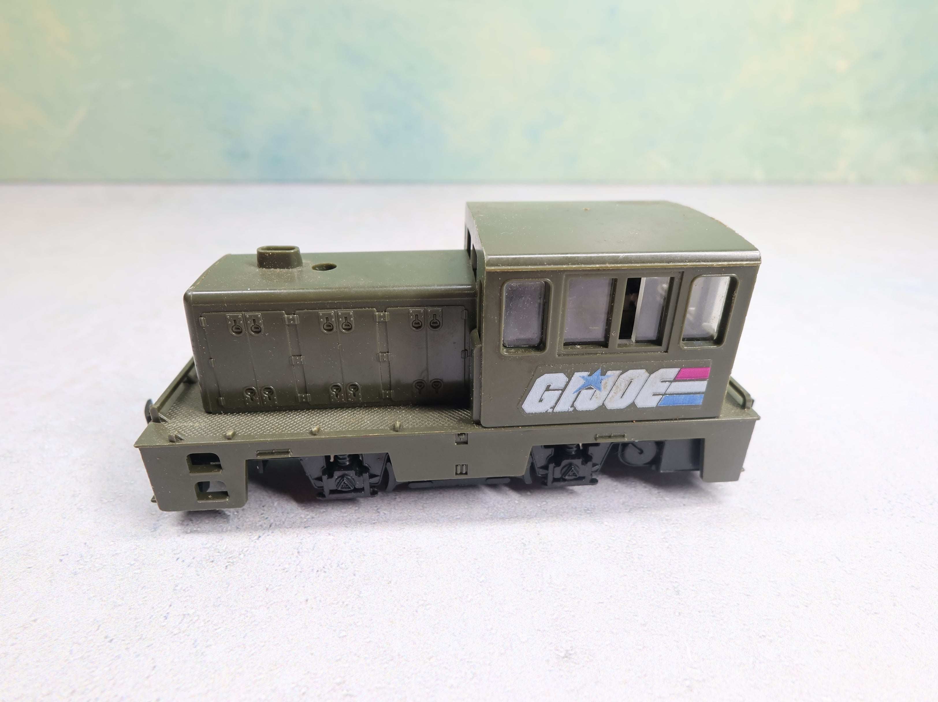 USED AHM HO Scale Diesel Locomotive Switcher GI Joe Runs Great, Decal DC