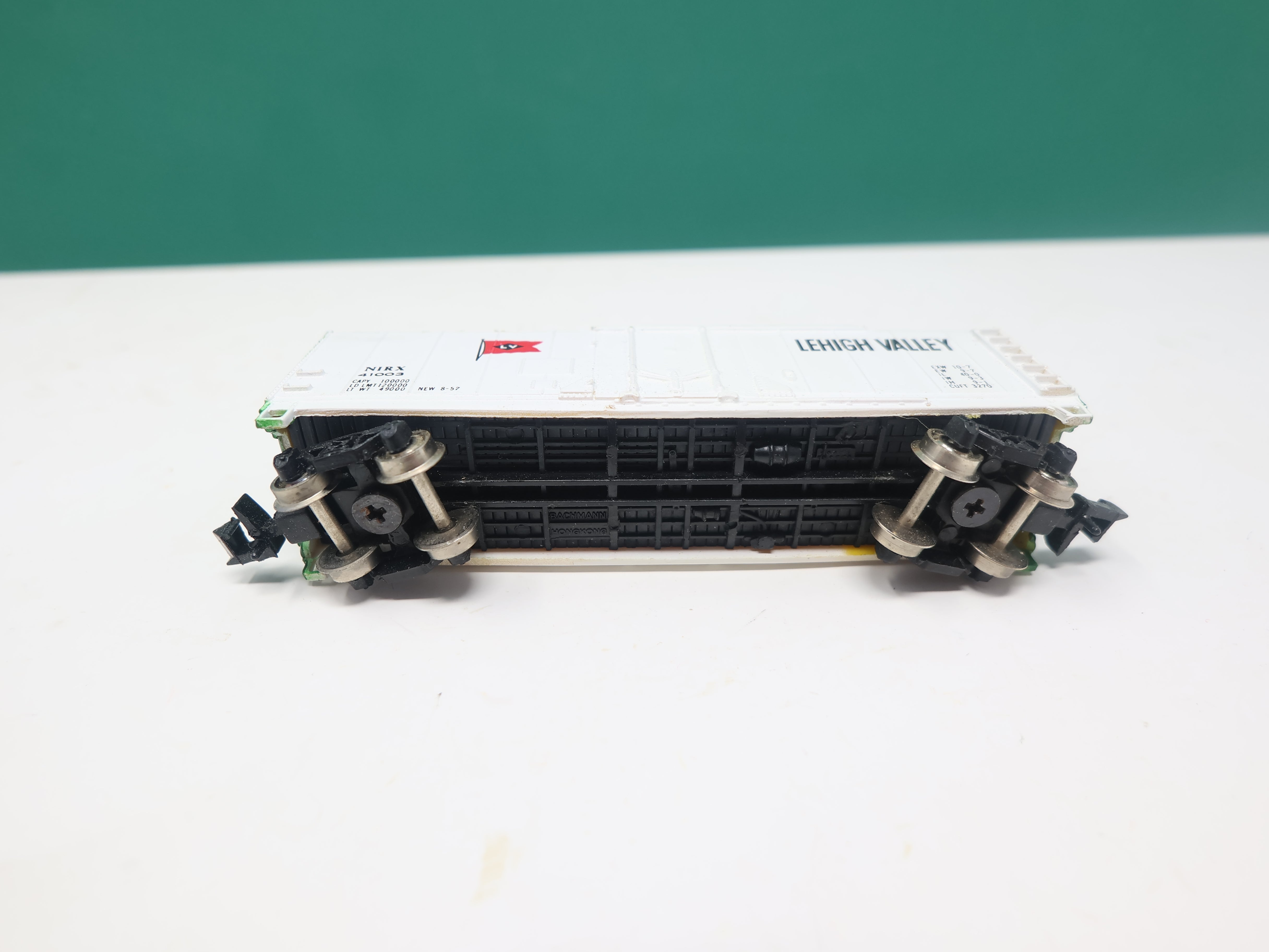 USED Bachmann N Scale, 40' Box Car, Lehigh Valley NIRX #41003