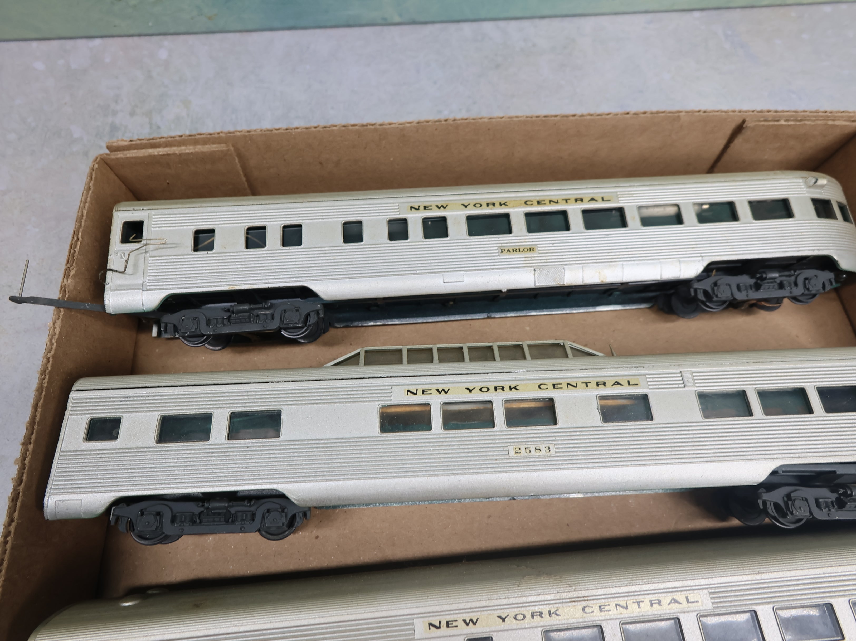 USED Athearn HO Scale Passenger Car Set New York Central Rough (7 pcs)