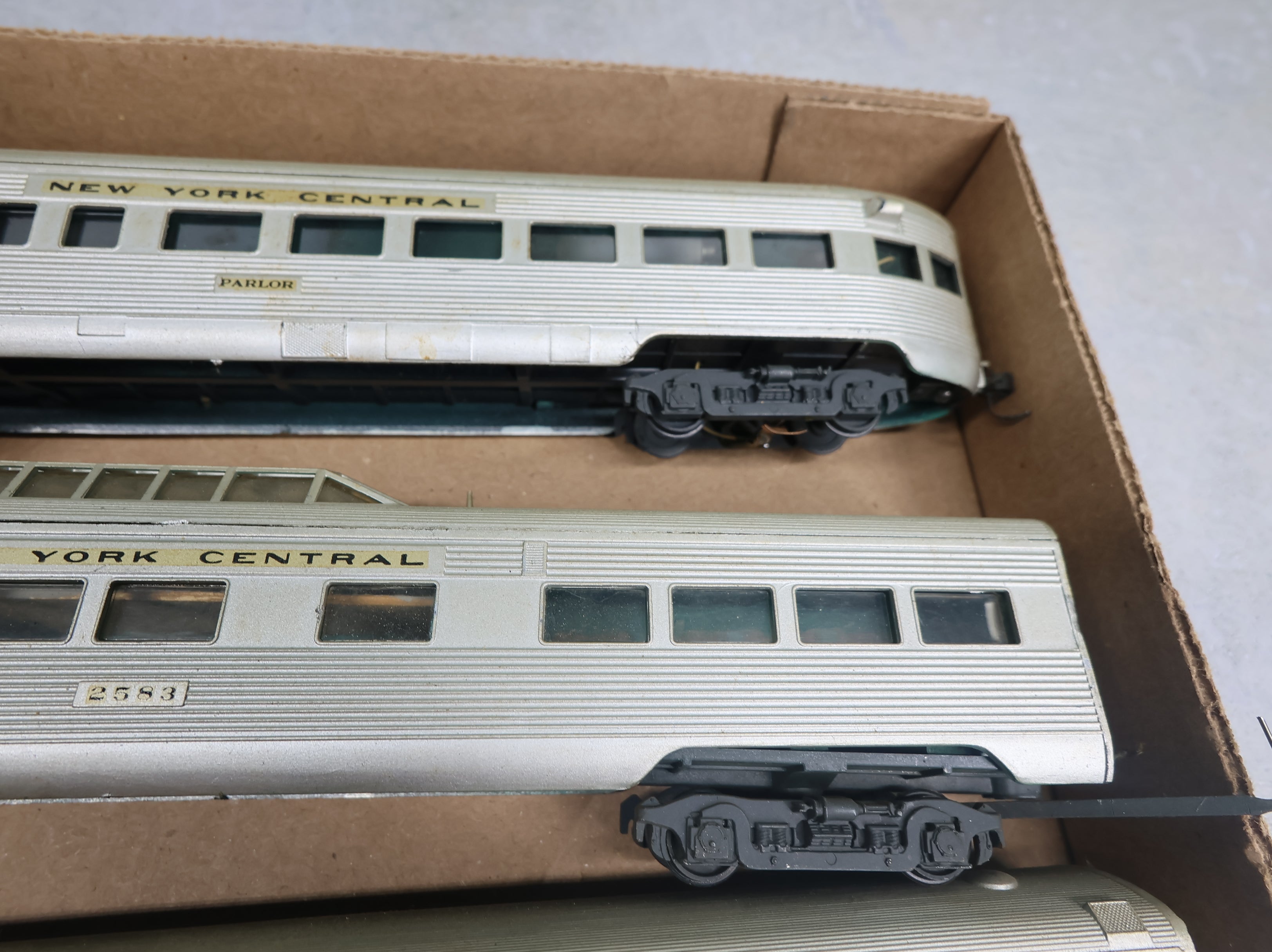 USED Athearn HO Scale Passenger Car Set New York Central Rough (7 pcs)