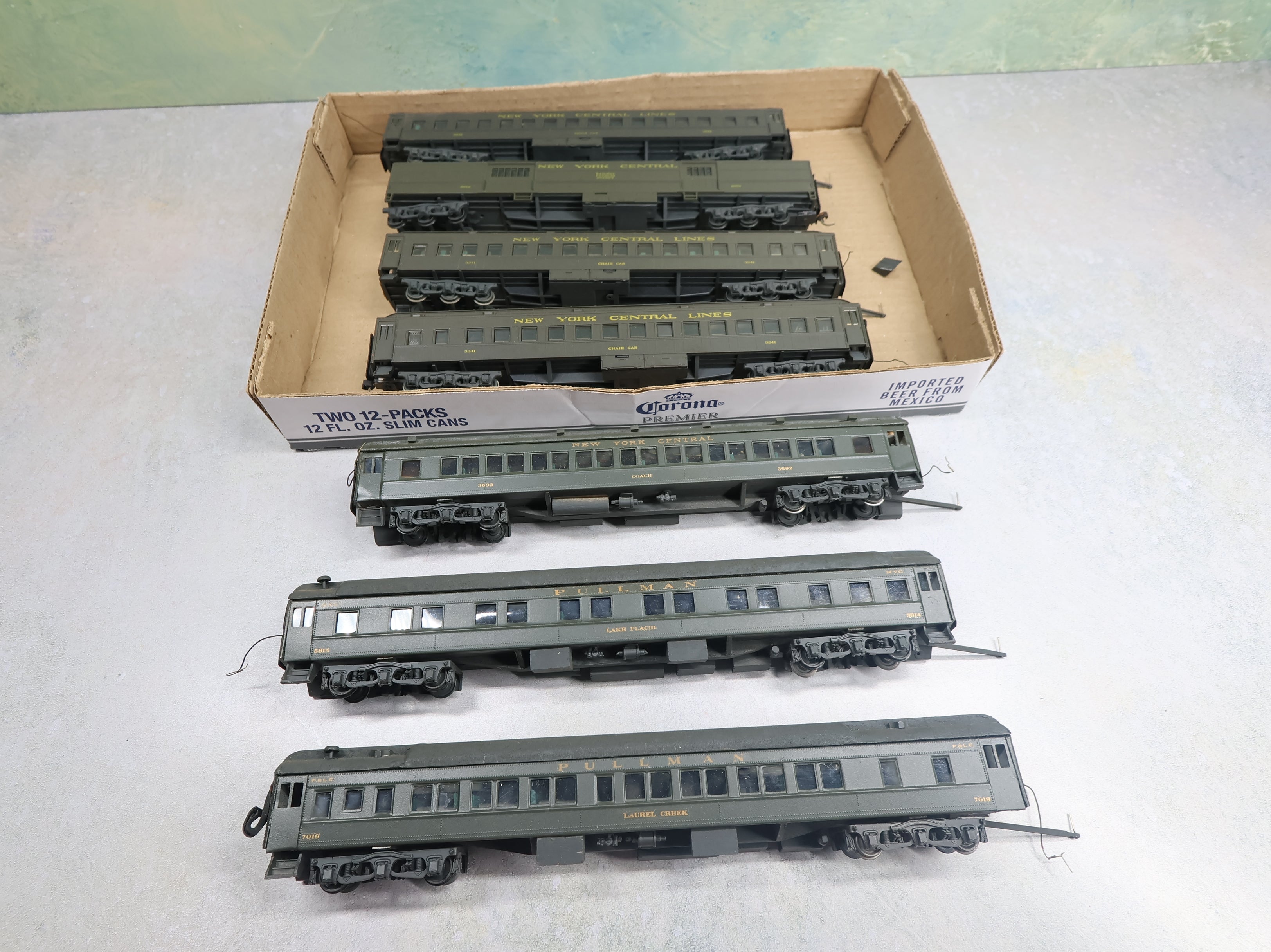 USED Athearn HO Scale Passenger Car Set New York Central Rough (7 pcs)