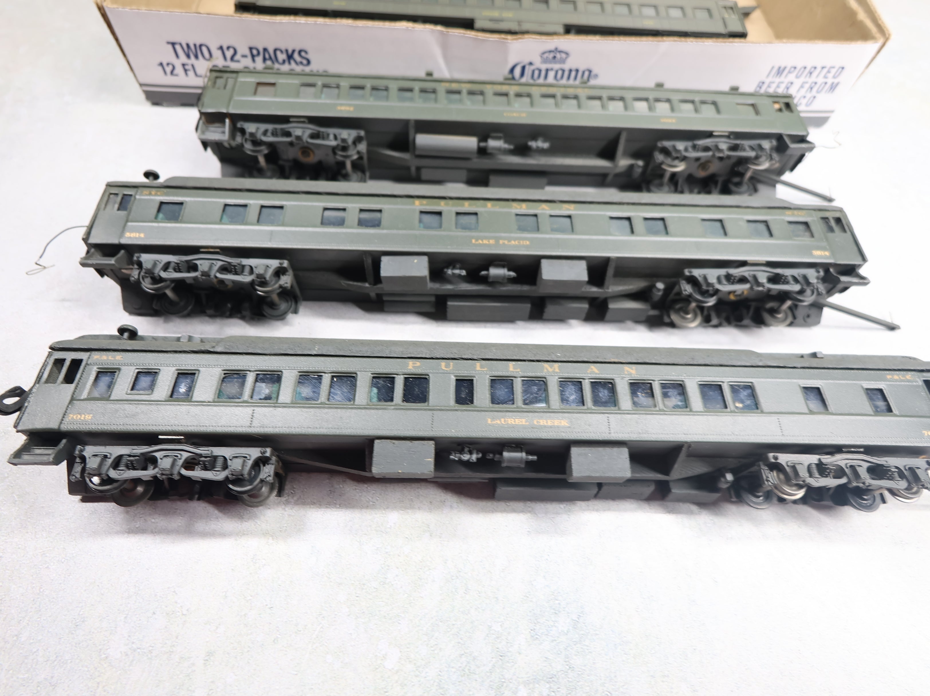 USED Athearn HO Scale Passenger Car Set New York Central Rough (7 pcs)