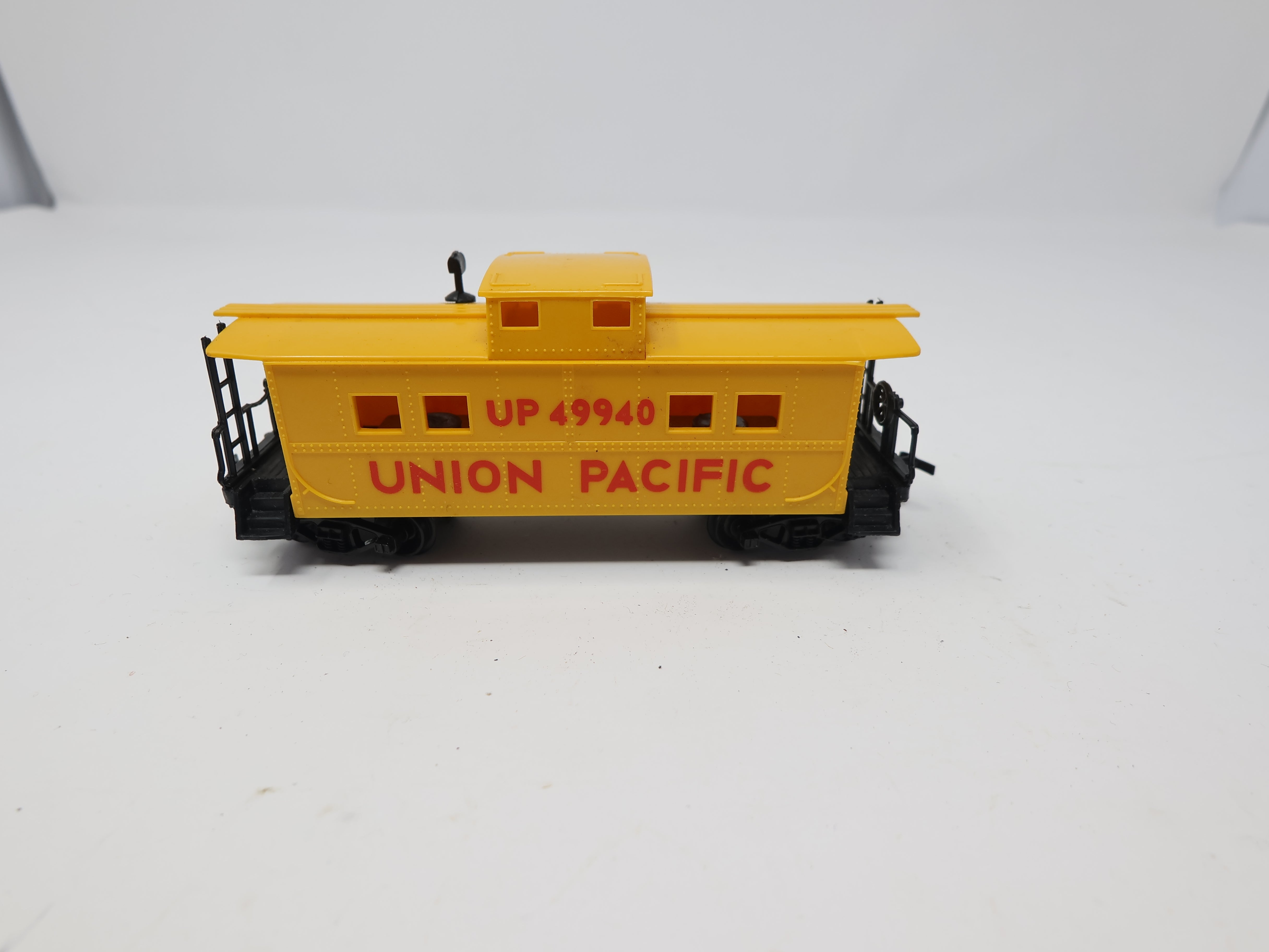 USED Life-Like HO Scale, Caboose, Union Pacific UP #49940