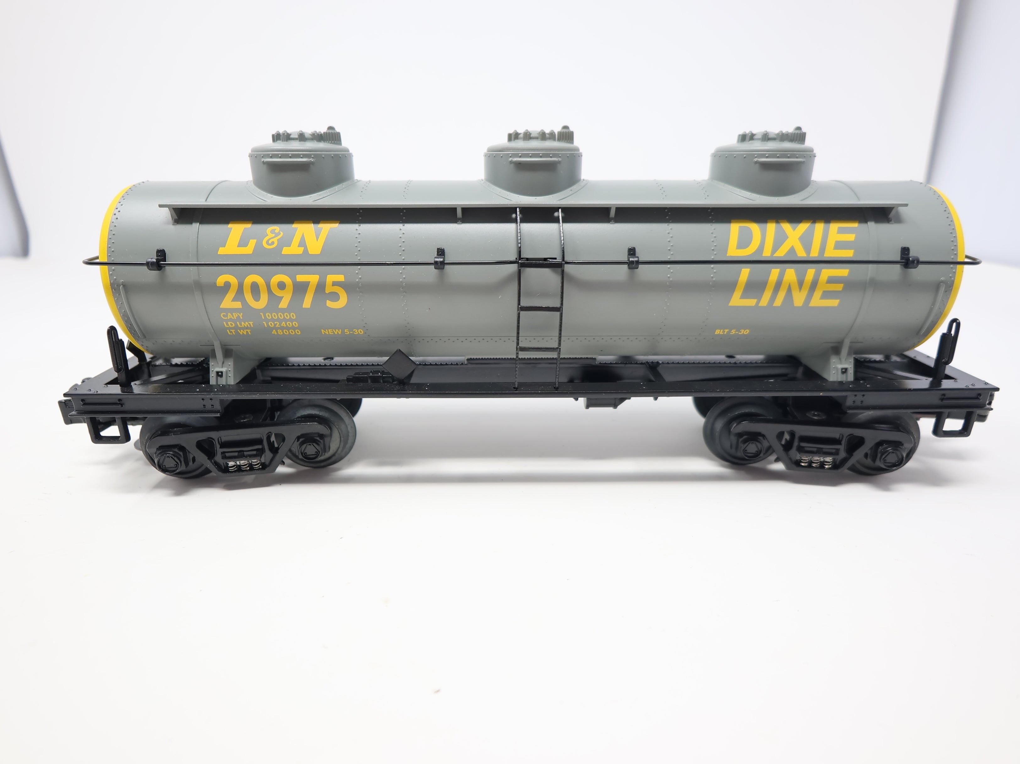 USED MTH O Triple Dome Tank Car Louisville & Nashville L&N #20975 Dixie Line