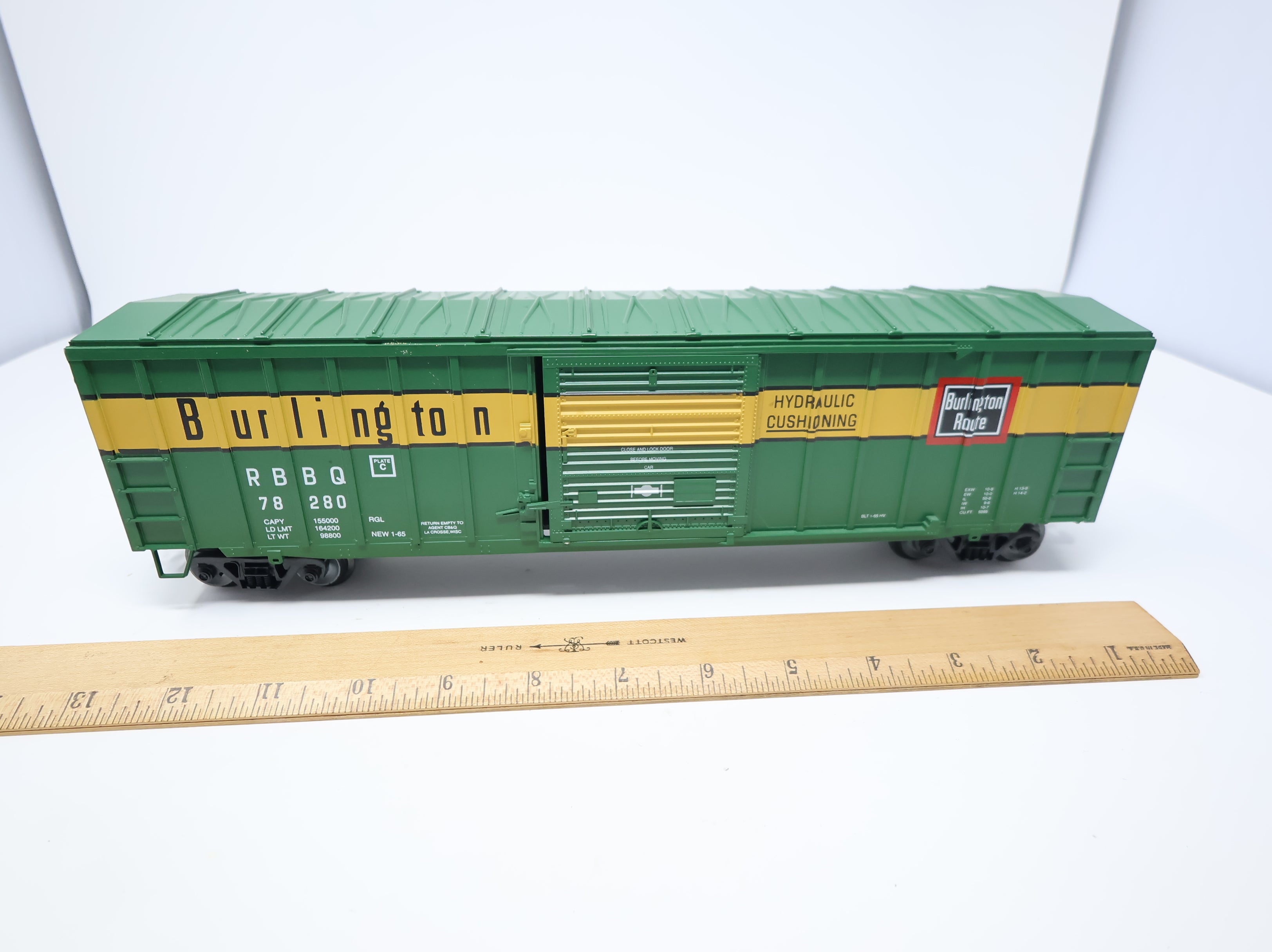 USED Weaver O 50' Box Car Burlington RBBQ #78280