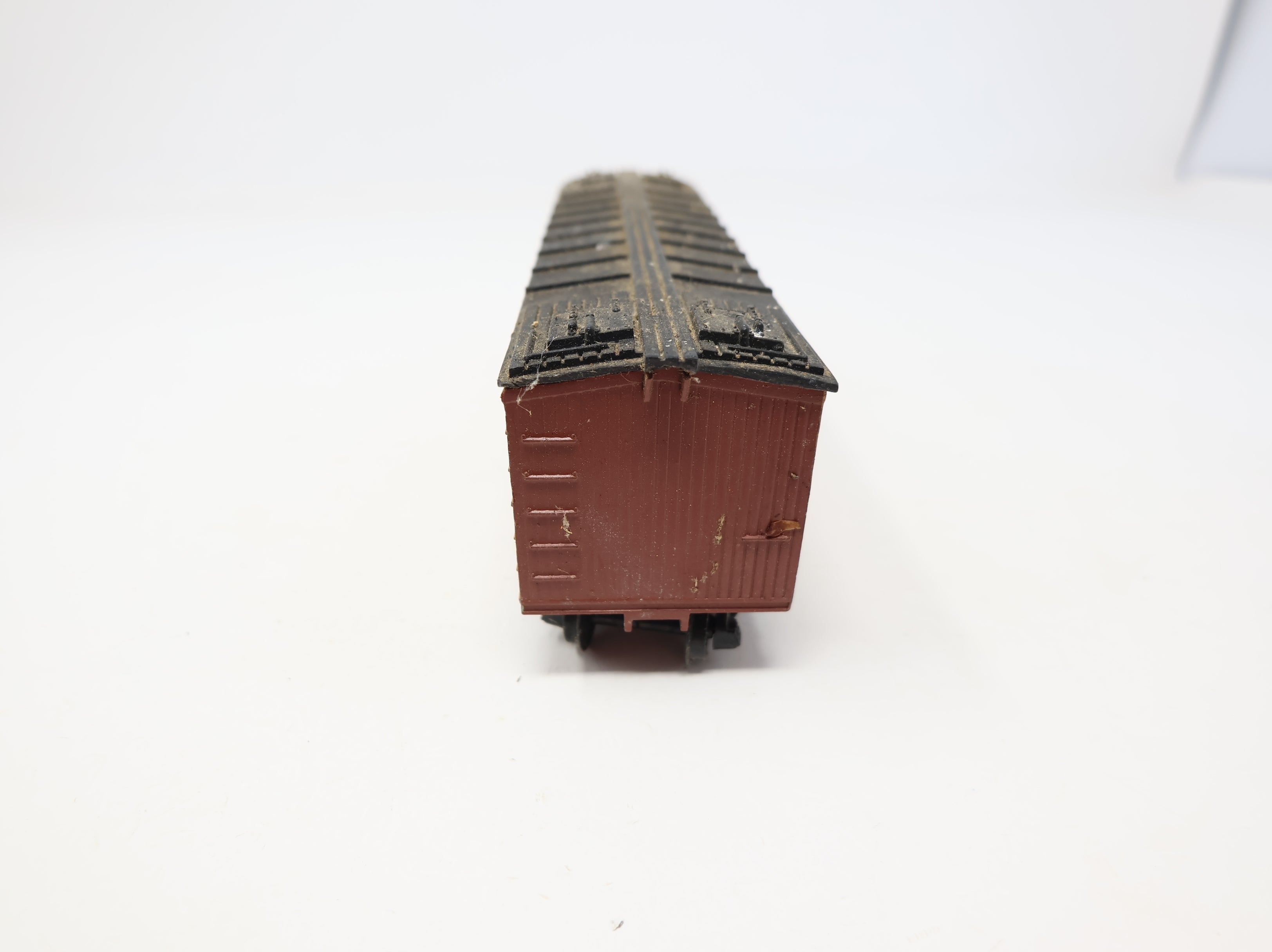 USED Varney HO Scale 37' Wooden Reefer Box Car Dubuque URTX #4750