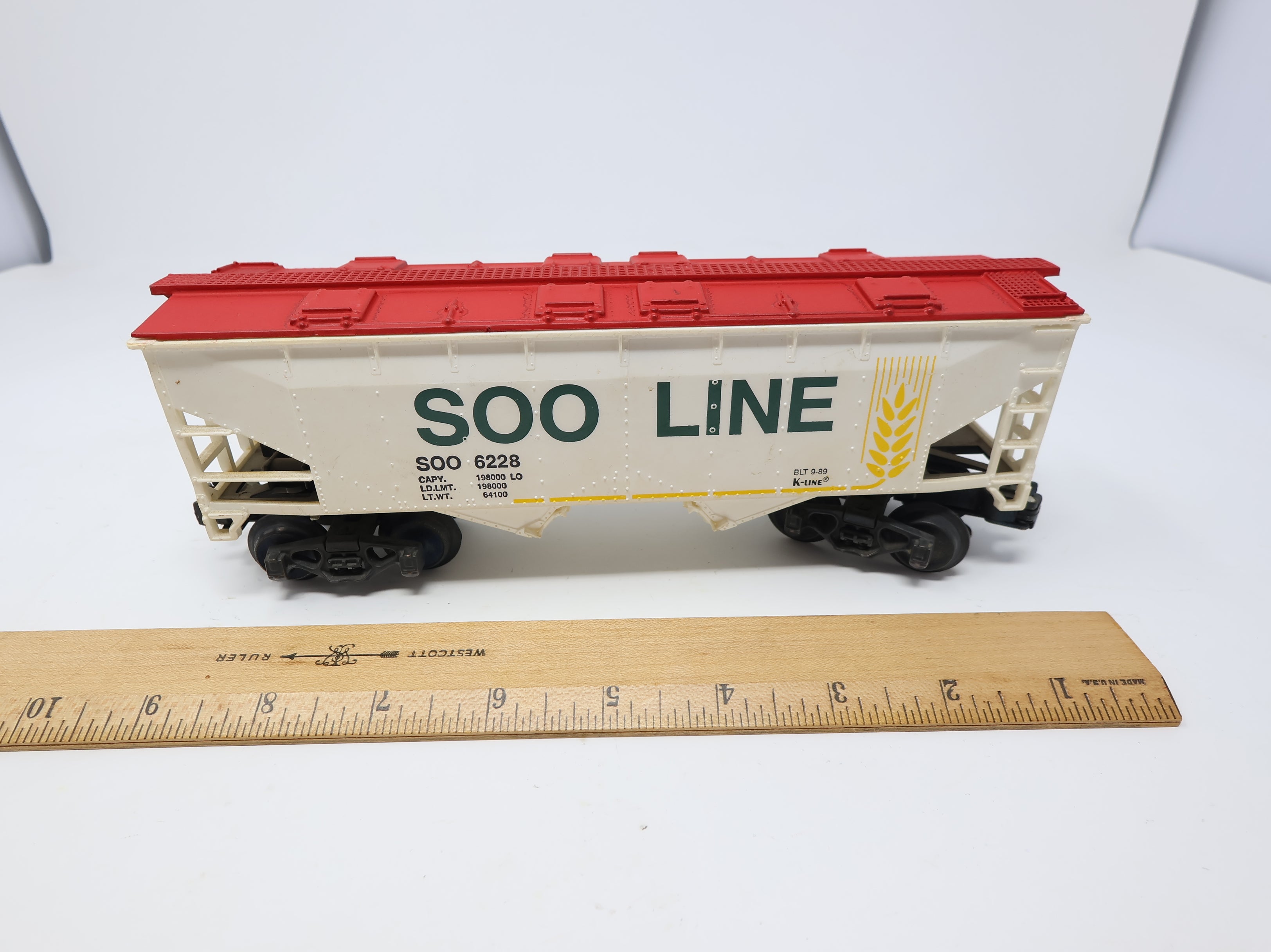 USED K-Line O 2 Bay Covered Hopper SOO Line #6228 O27