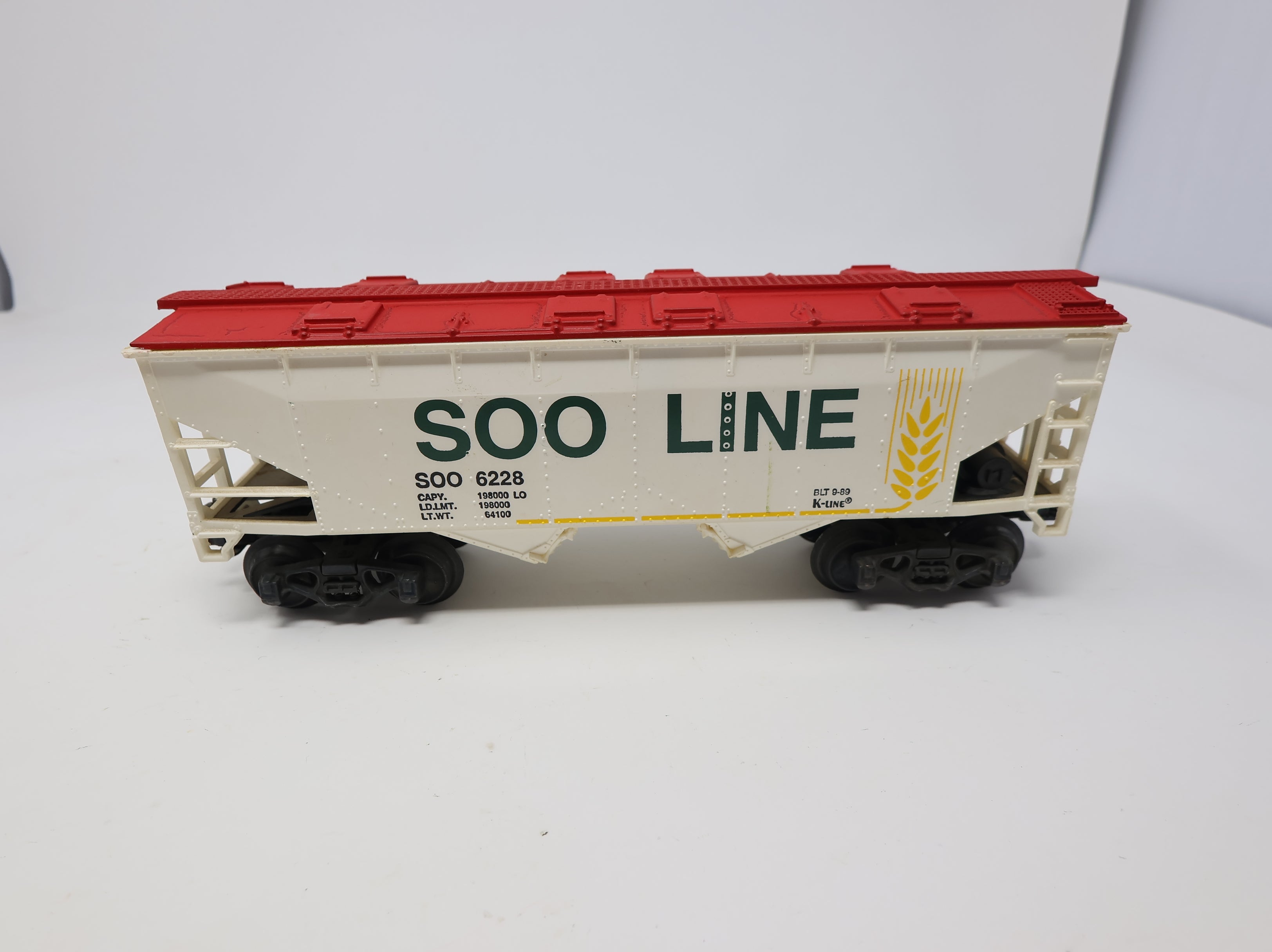 USED K-Line O 2 Bay Covered Hopper SOO Line #6228 O27