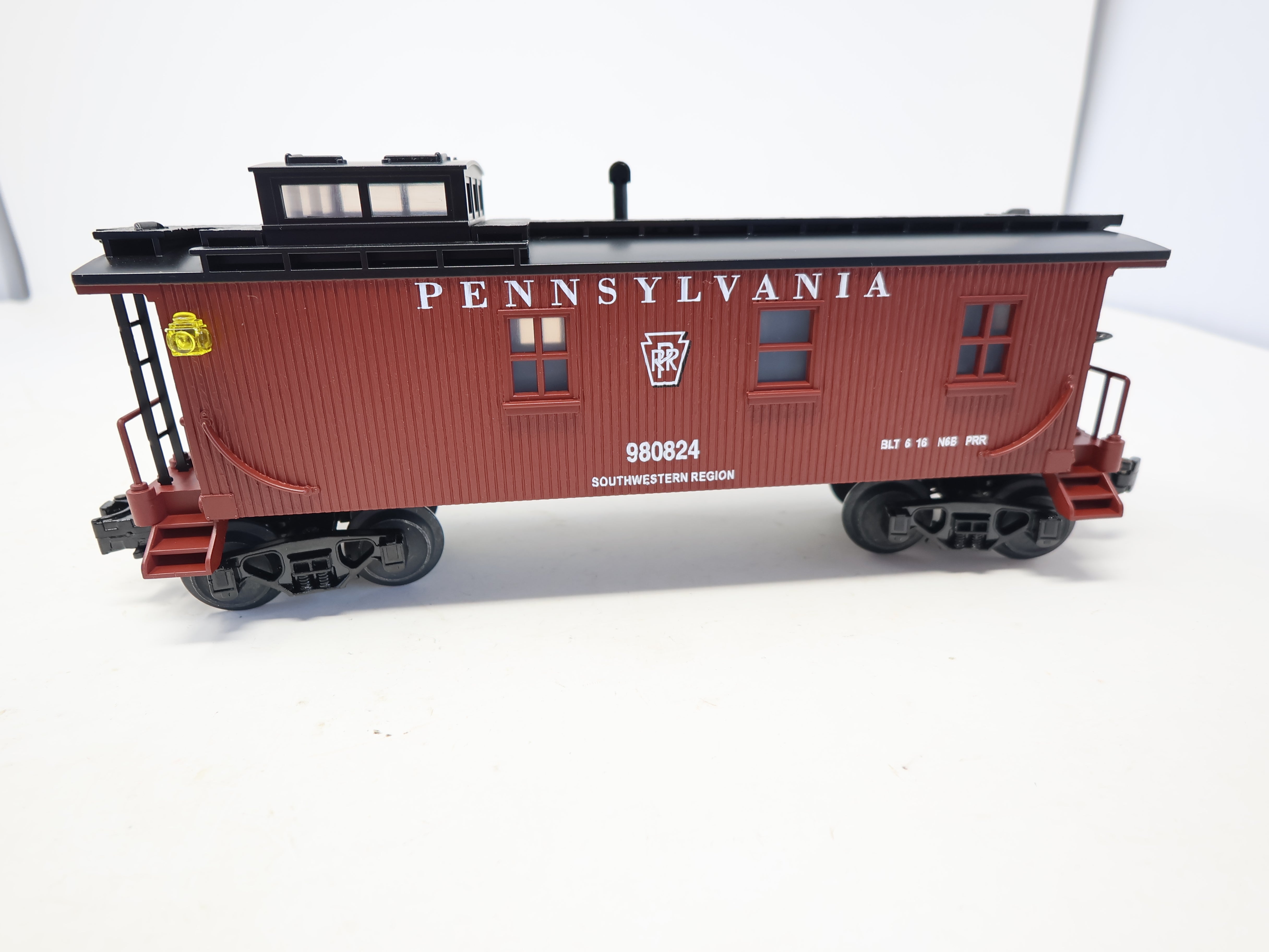 USED MTH Rail King 30-7715 O, Semi-Scale Caboose, Pennsylvania #980824