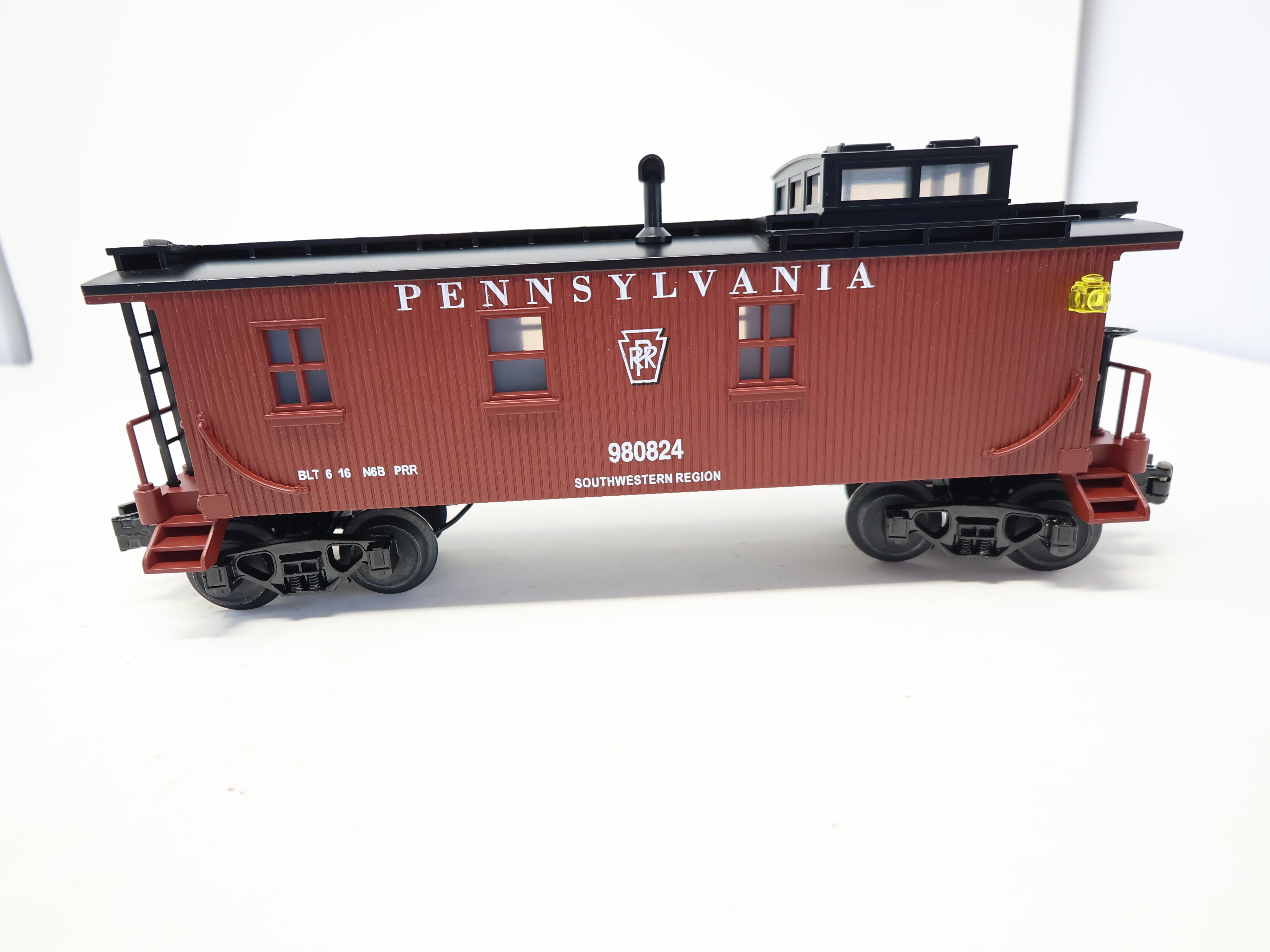 USED MTH Rail King 30-7715 O, Semi-Scale Caboose, Pennsylvania #980824