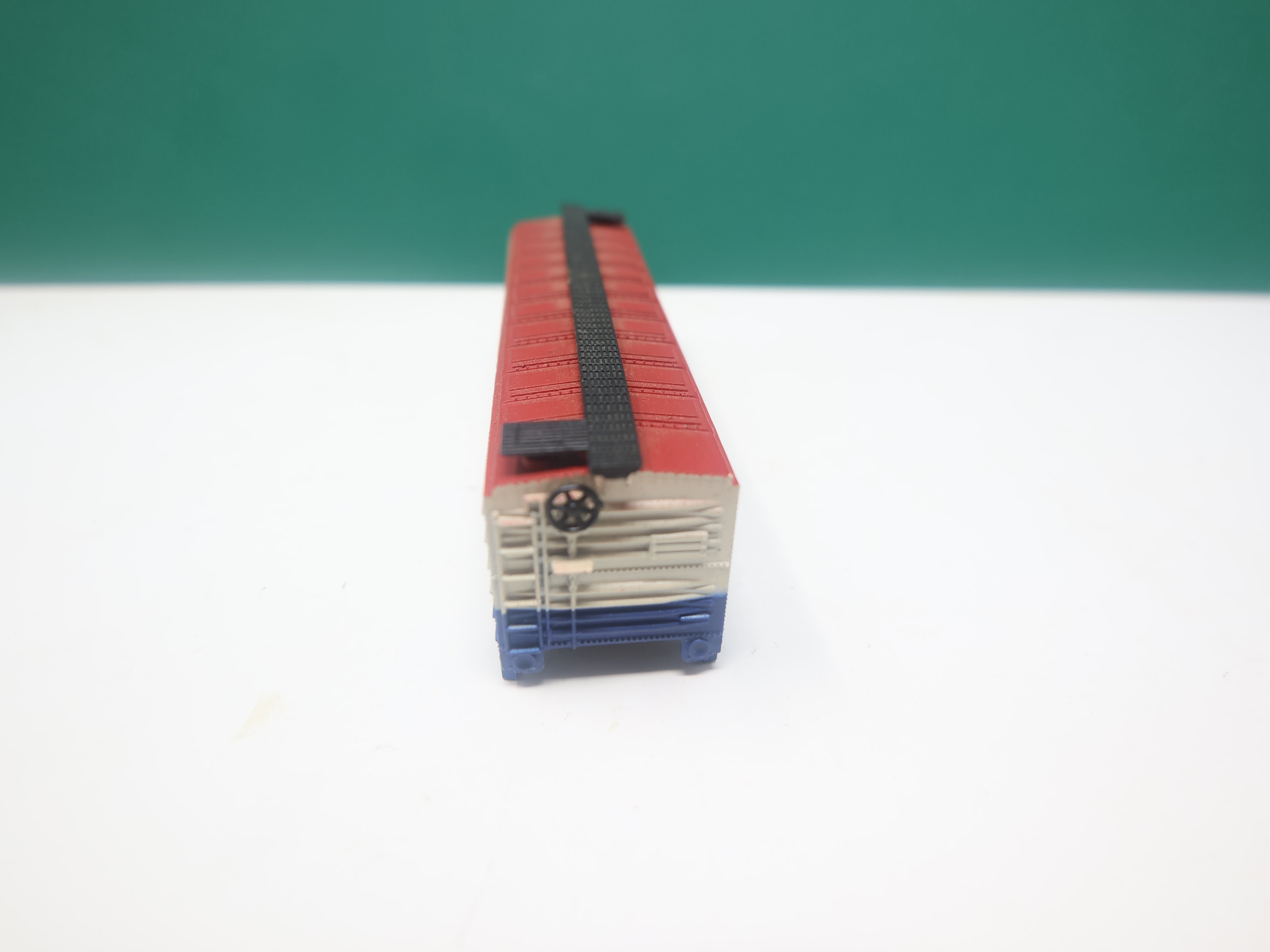 USED N Scale, 40' Box Car, Johnson JWAX #49060, No Trucks