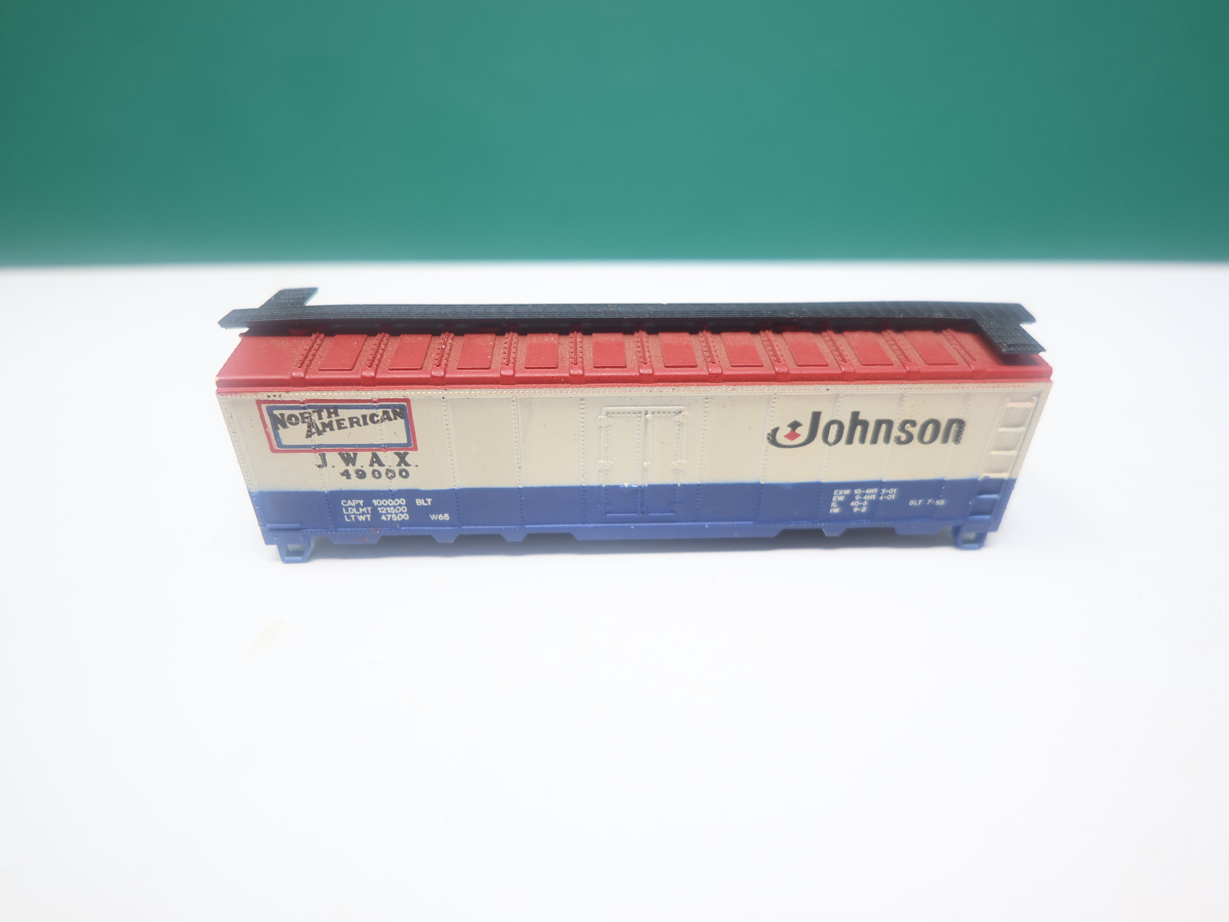 USED N Scale, 40' Box Car, Johnson JWAX #49060, No Trucks