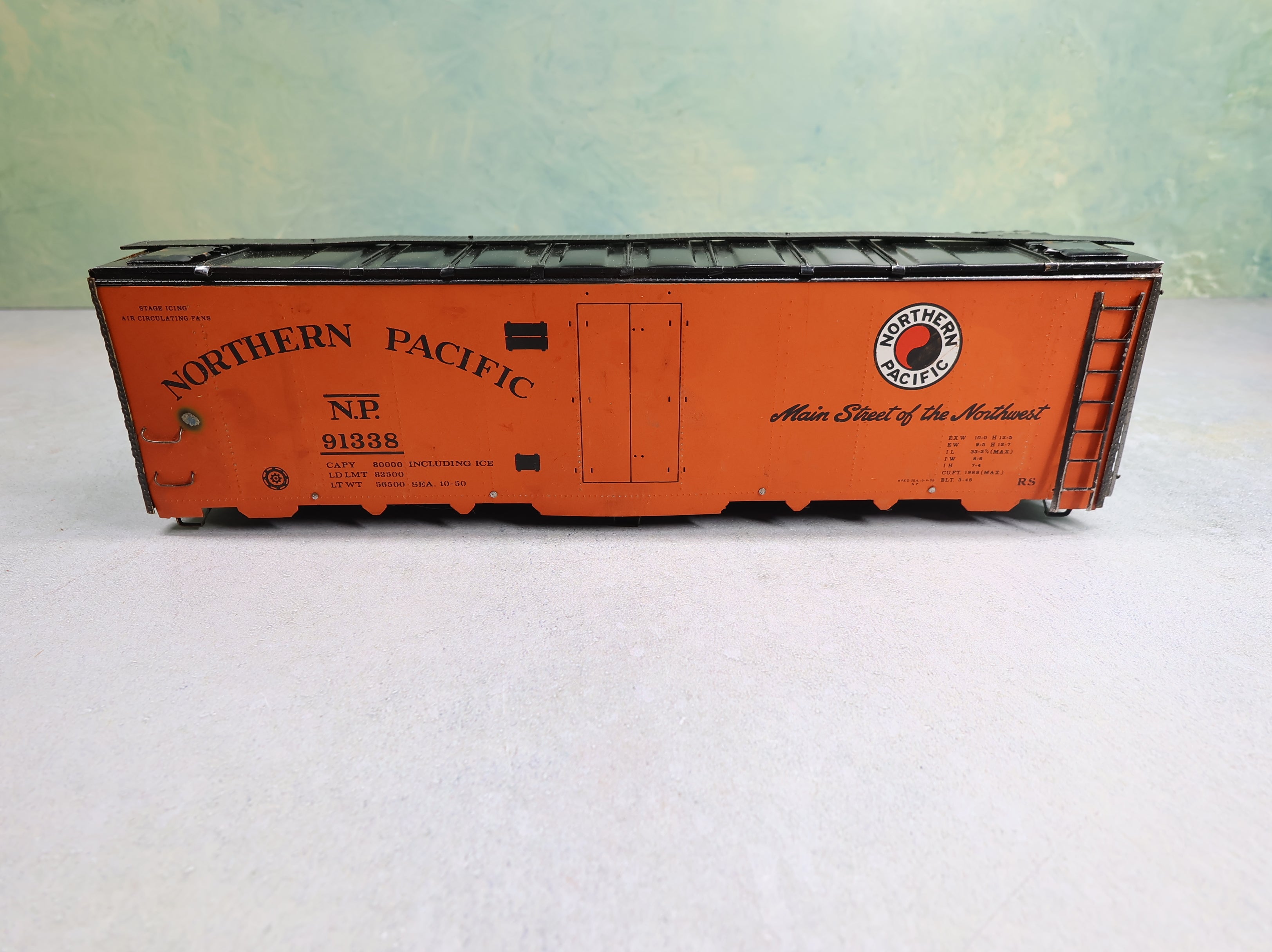 USED Athearn 107 O 40' Refrigerator Box Cars (1 built, 1 kit) Northern Pacific NP #91338 Reynolds Railroad Products KIT (2 pcs)