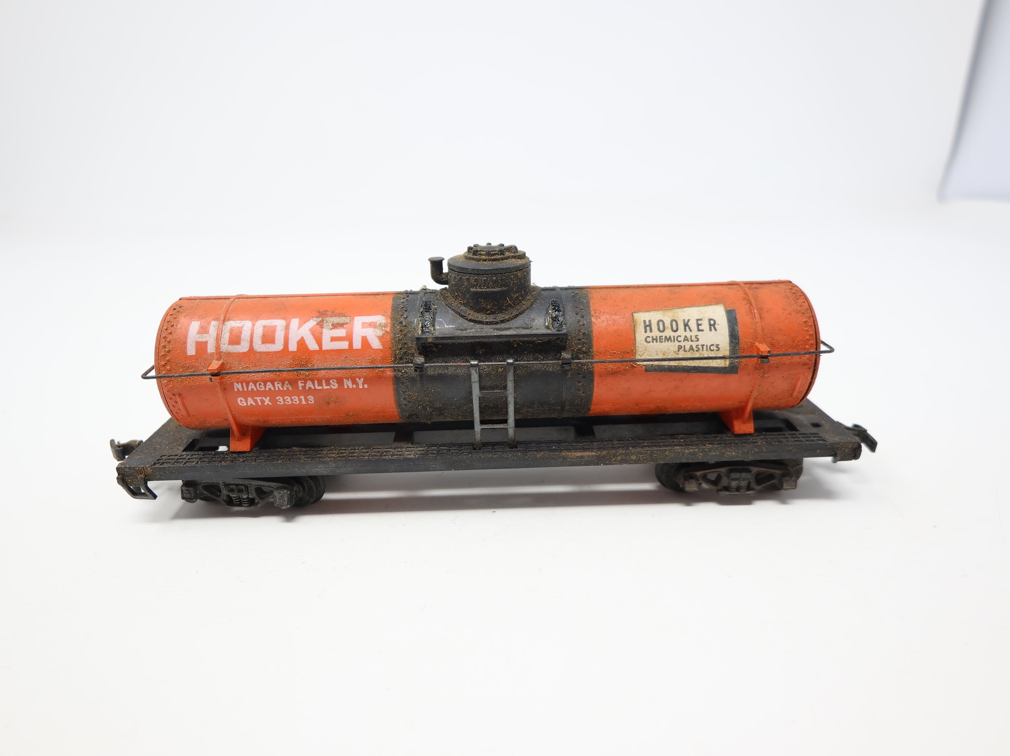 USED Gilbert HO Scale Single Dome Tank Car Hooker GATX #33313