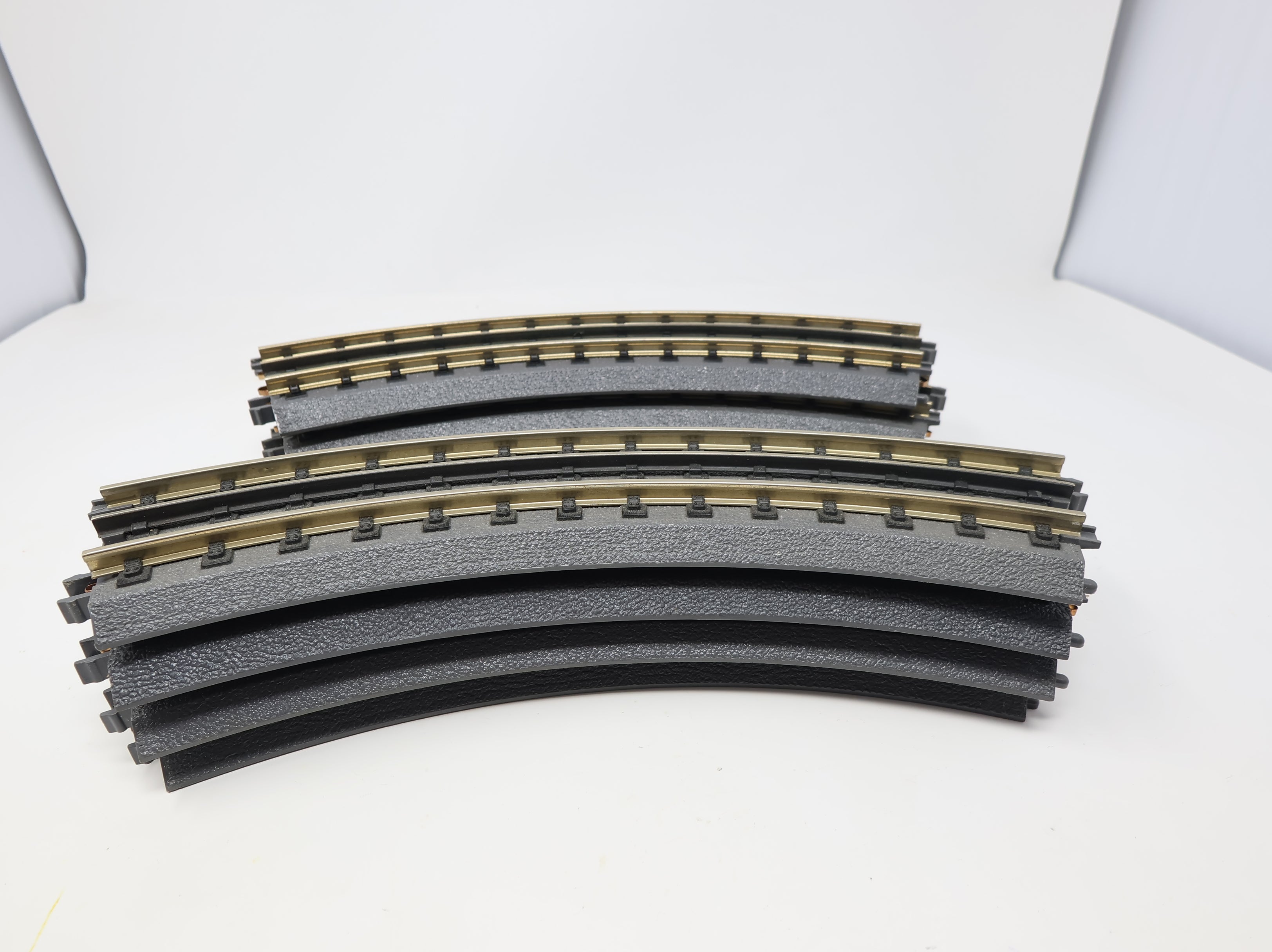 USED MTH Rail King O Realtrax O-31 Curve Track (8 pcs)