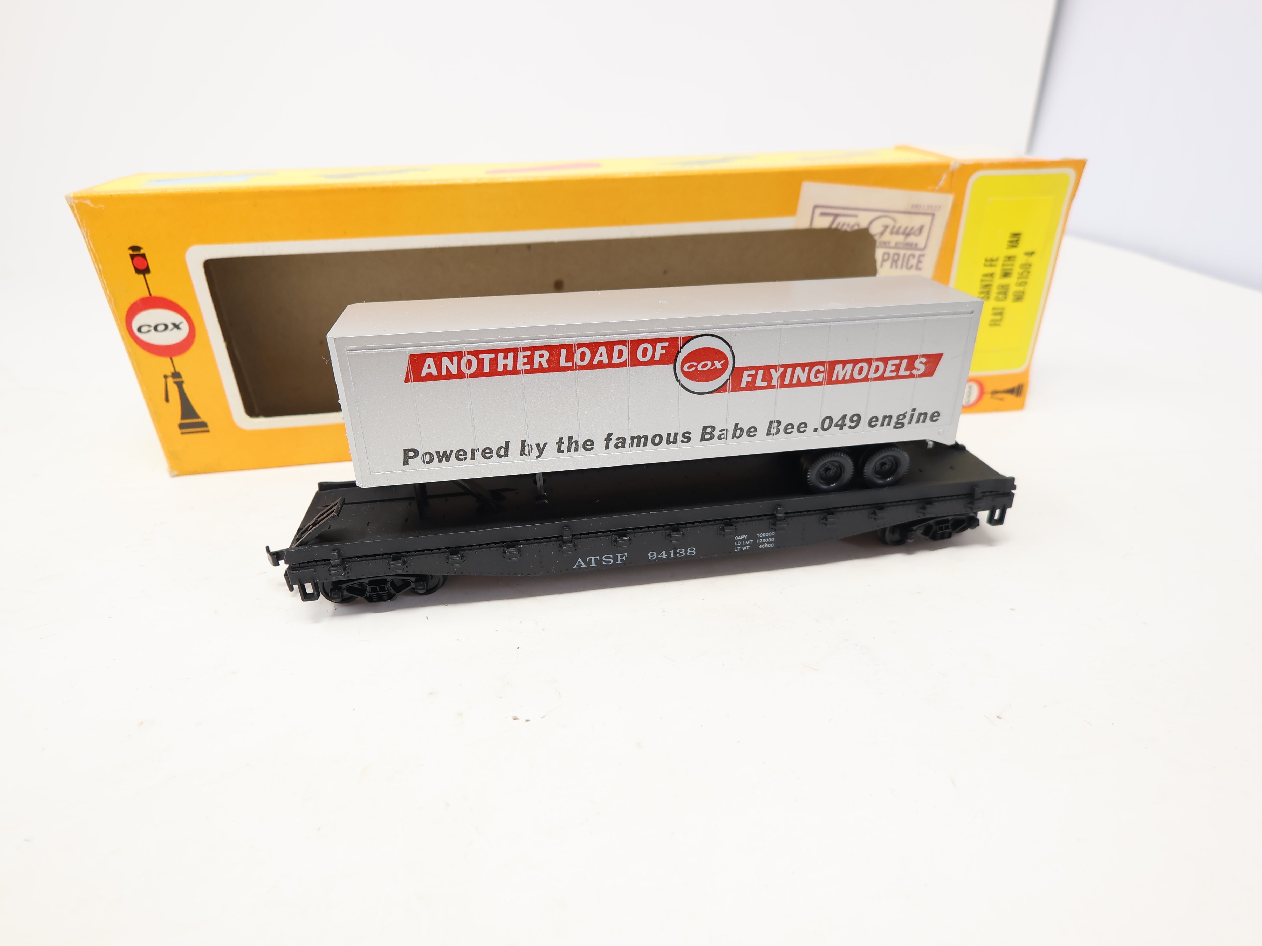 USED Cox #6150-4 HO Scale, Flat Car w/ Van Trailer, Santa Fe ATSF #94138