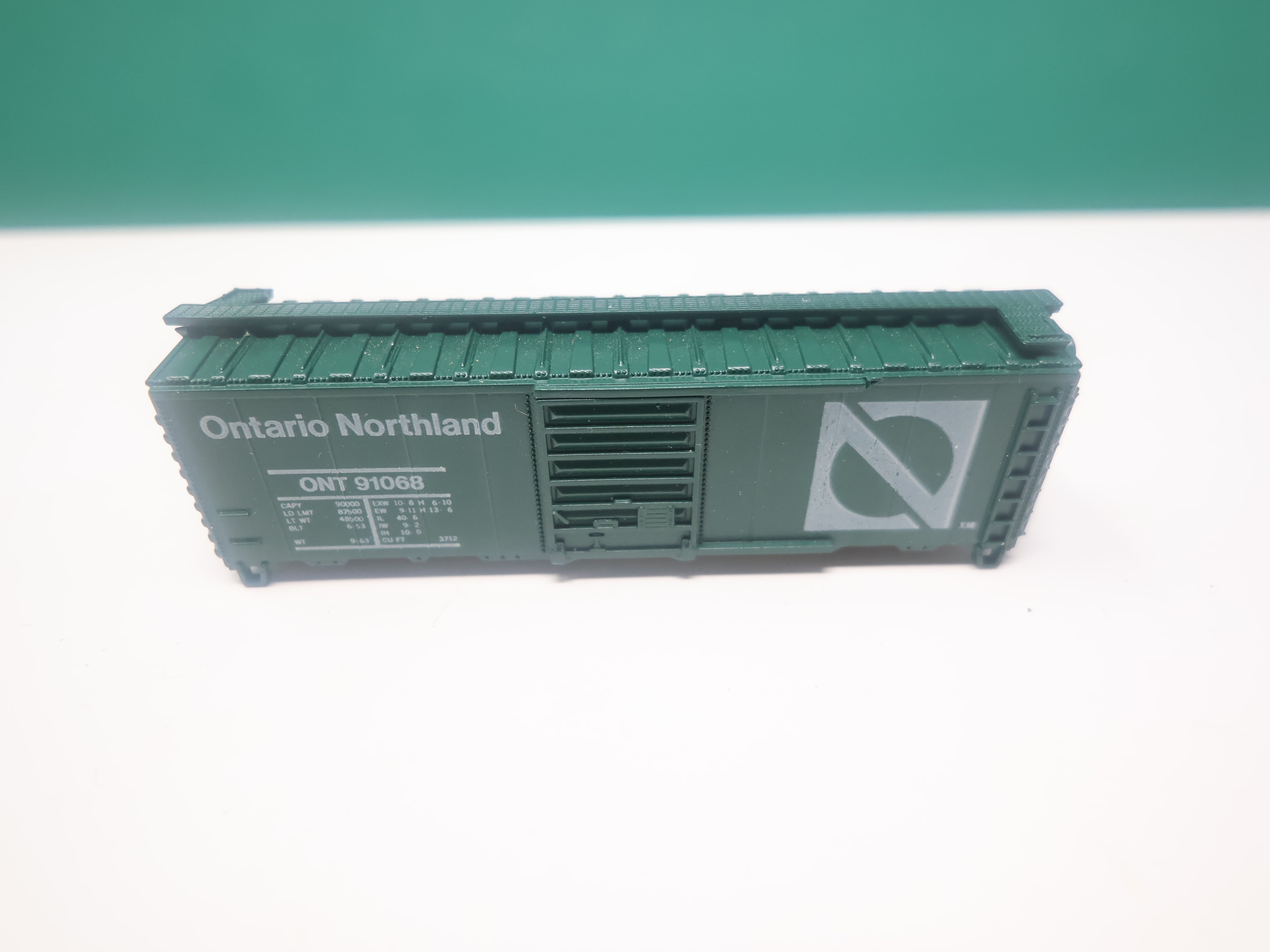 USED N Scale, 40' Box Car, Ontario Northland ONT #91068, Shell Only