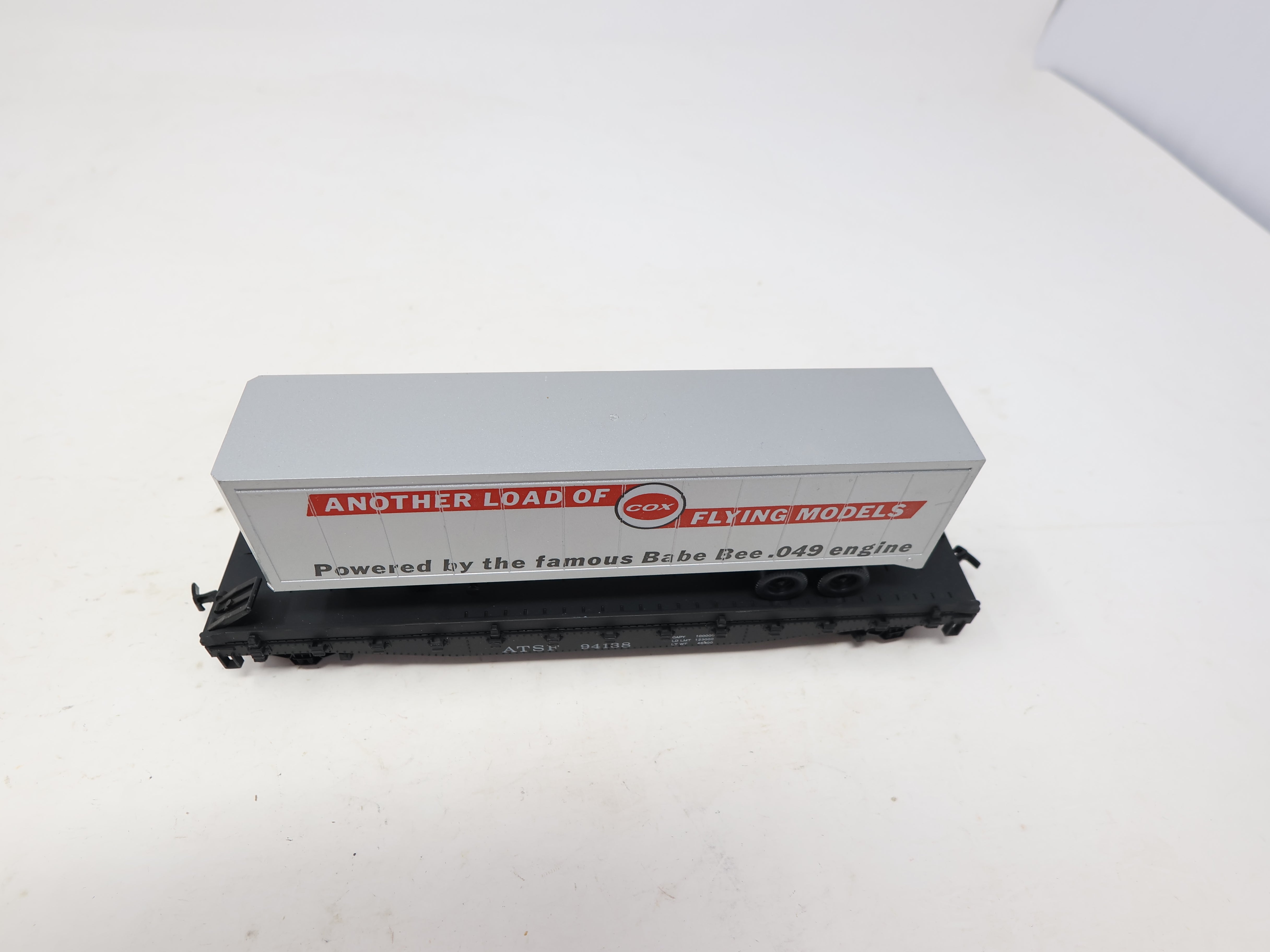 USED Cox #6150-4 HO Scale, Flat Car w/ Van Trailer, Santa Fe ATSF #94138