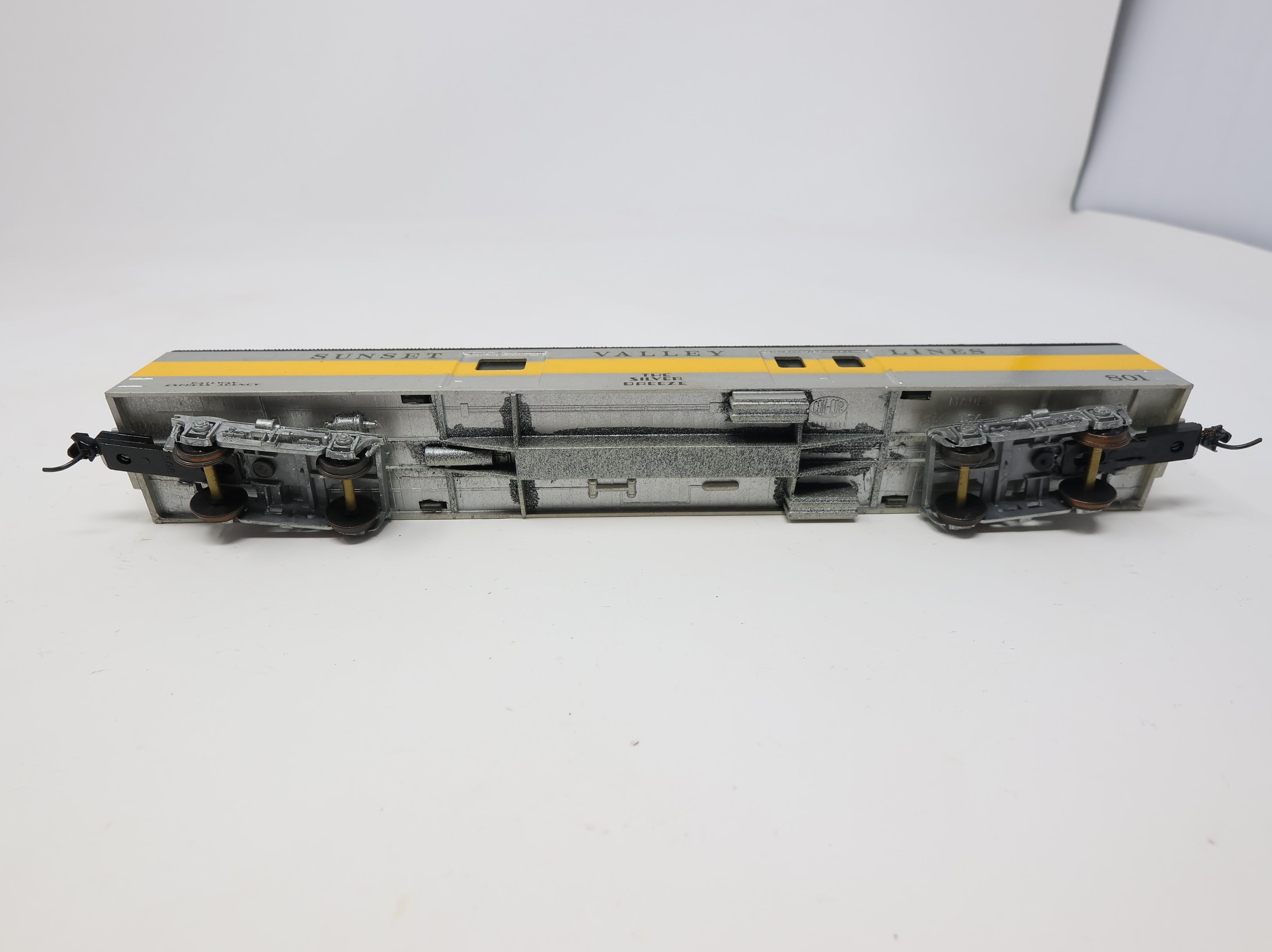 USED Con-Cor HO Scale Passenger Car Sunset Valley The Silver Breeze #801 Decal