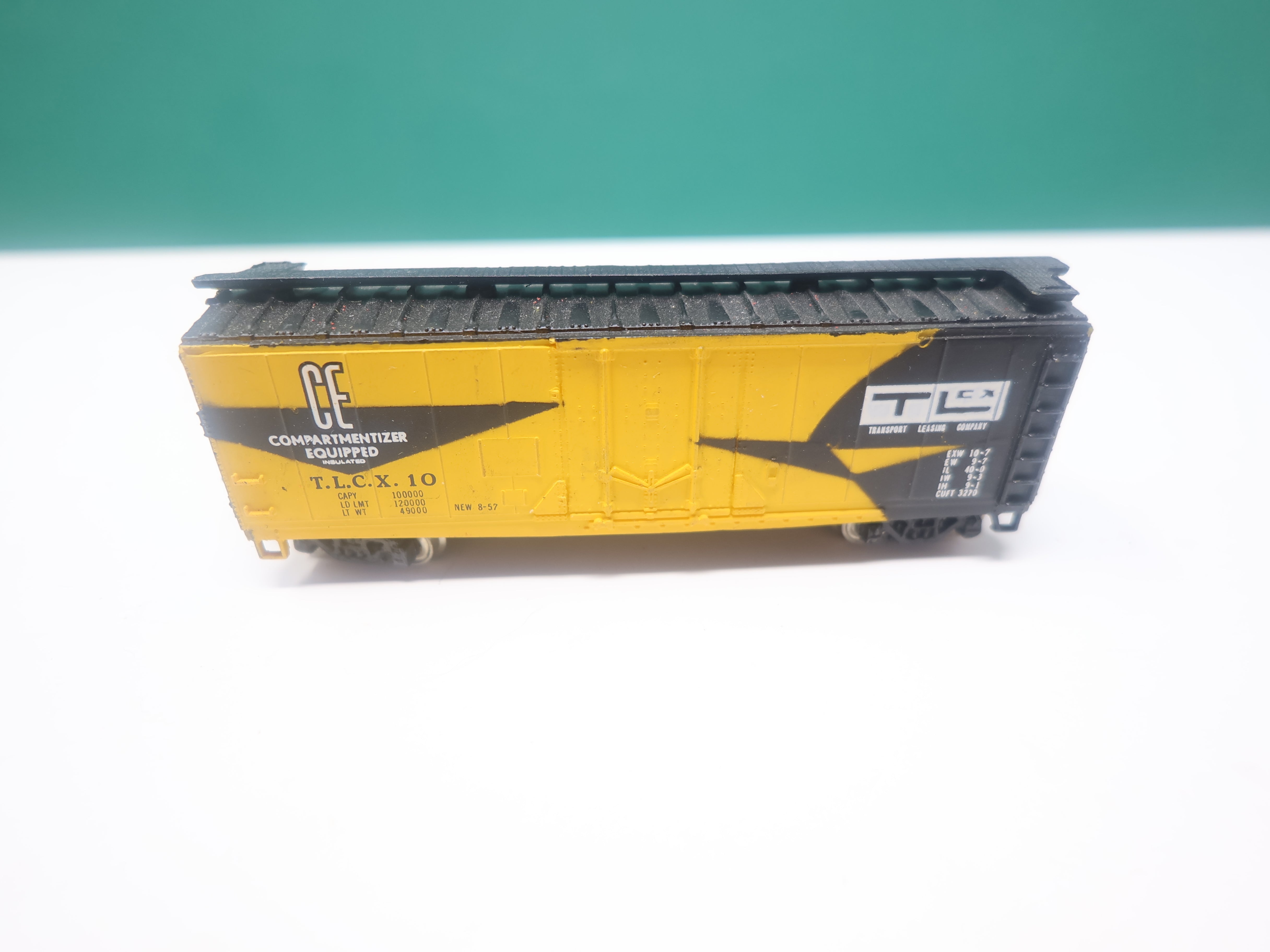 USED Bachmann N Scale, 40' Box Car, Transport Leasing Company TLCX #10