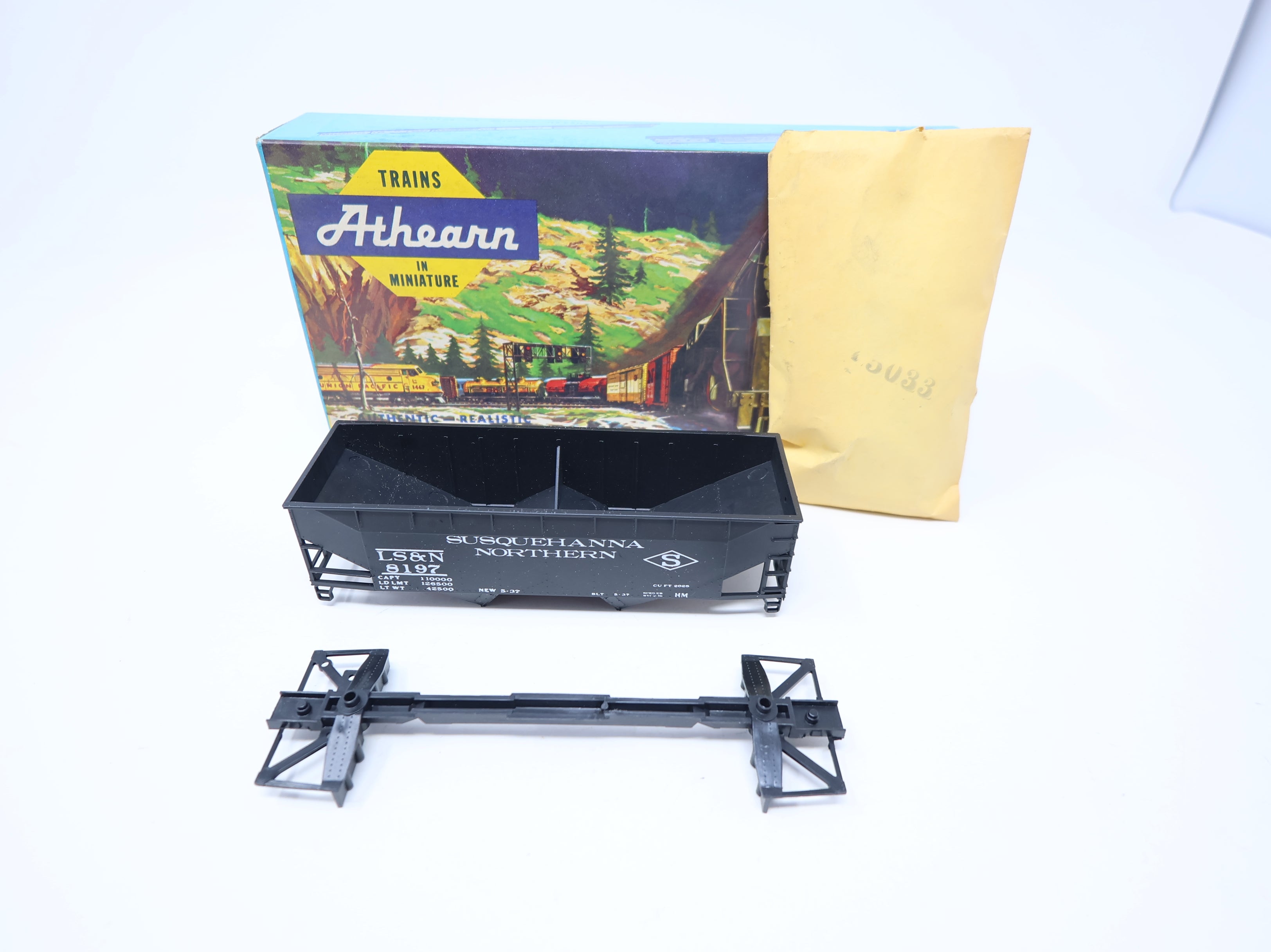 USED Athearn HO Scale 2 Bay Hopper Susquehanna Northern LS&N #8197 Accurate Finishing KIT